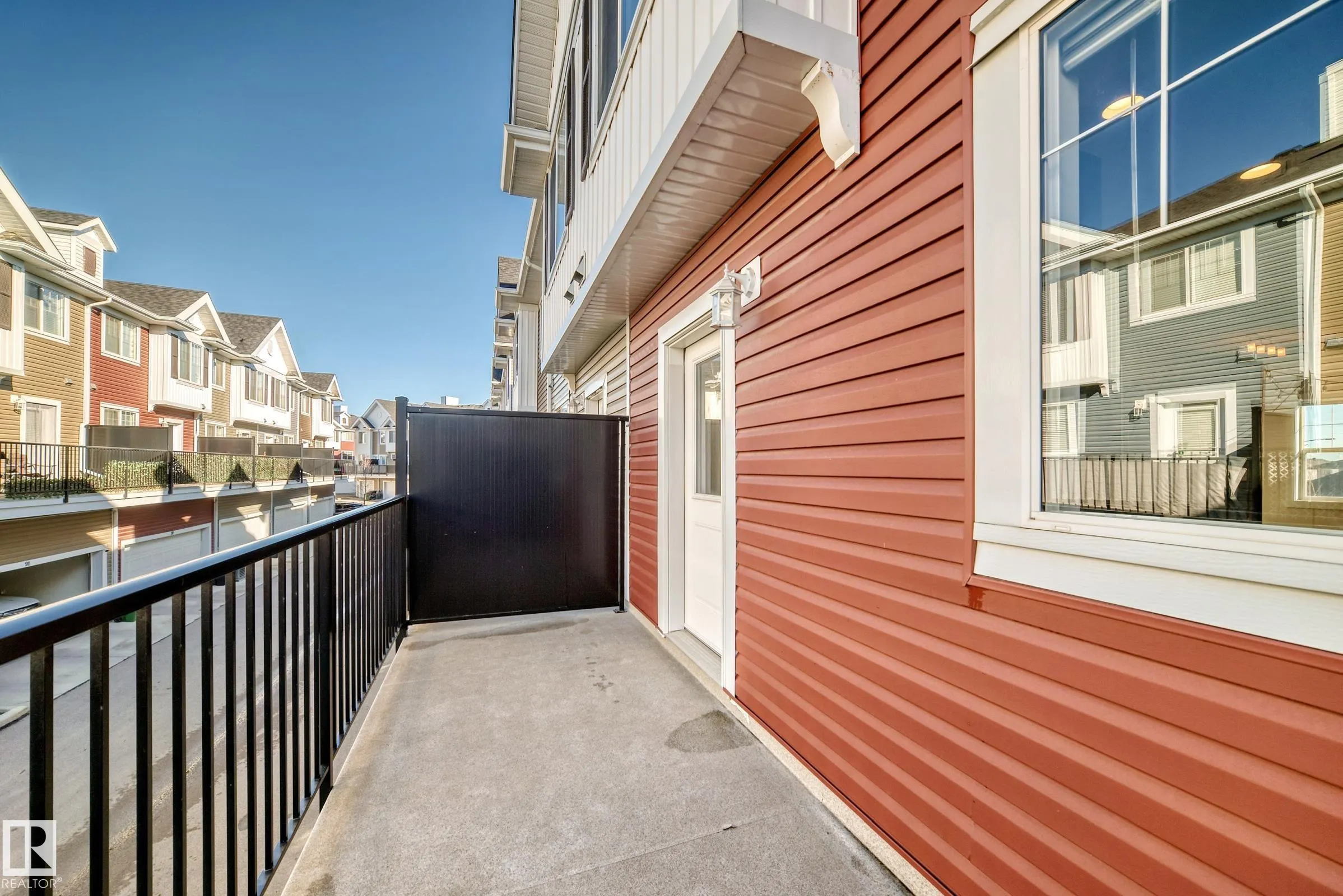 903 Crystallina Nera Way