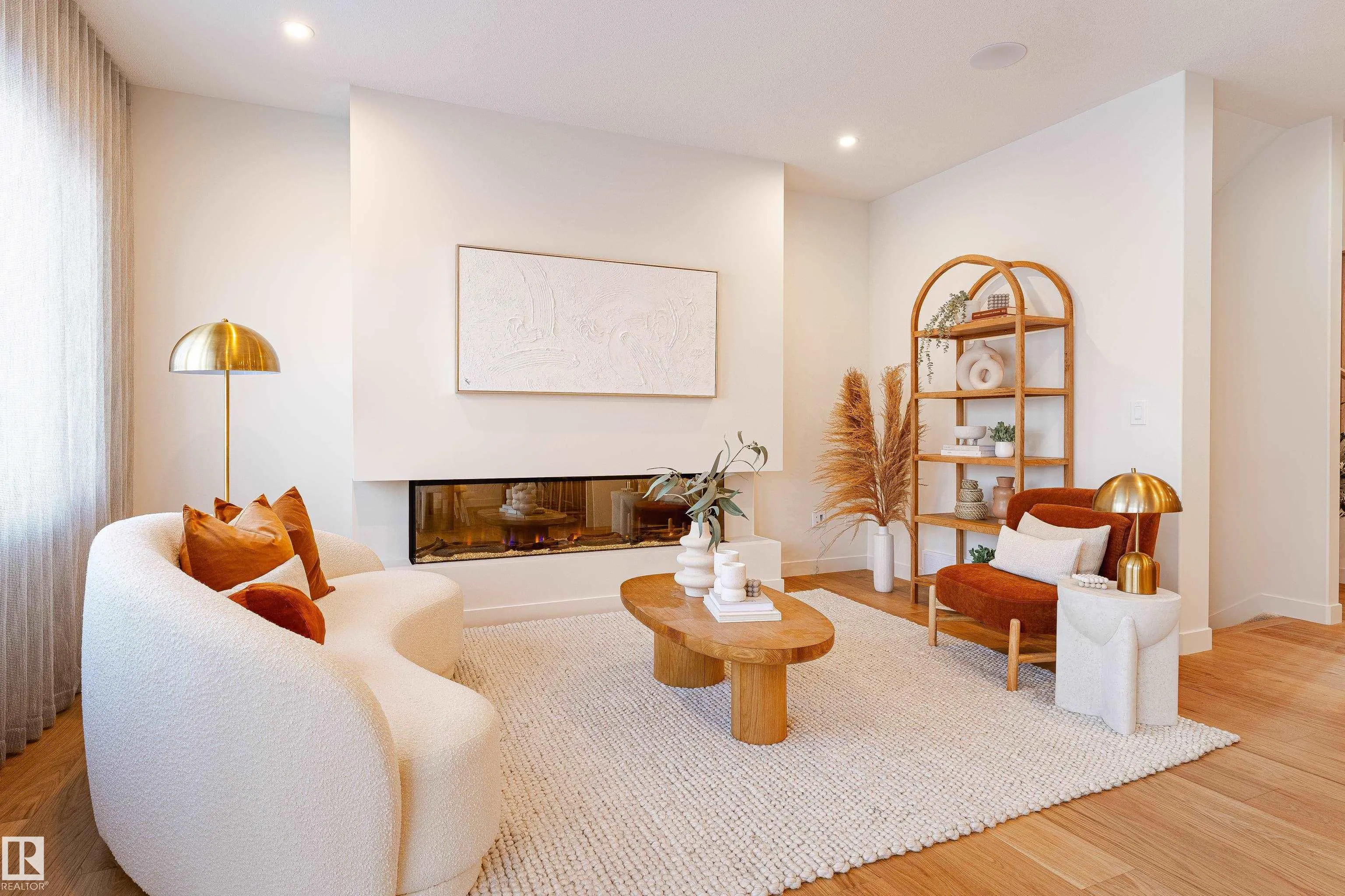 4458 KINSELLA GREEN Green