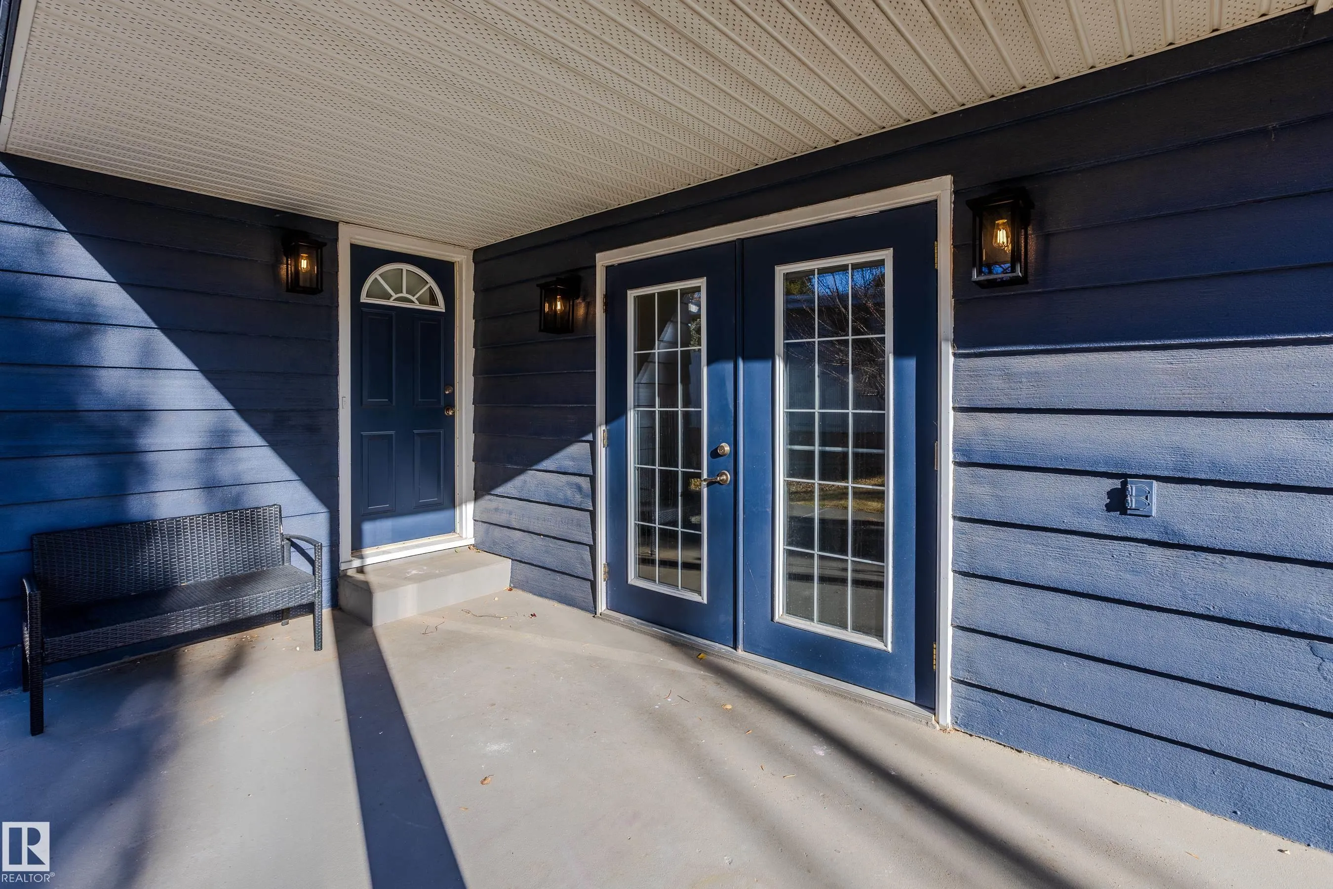 98 VALLEYVIEW Crescent