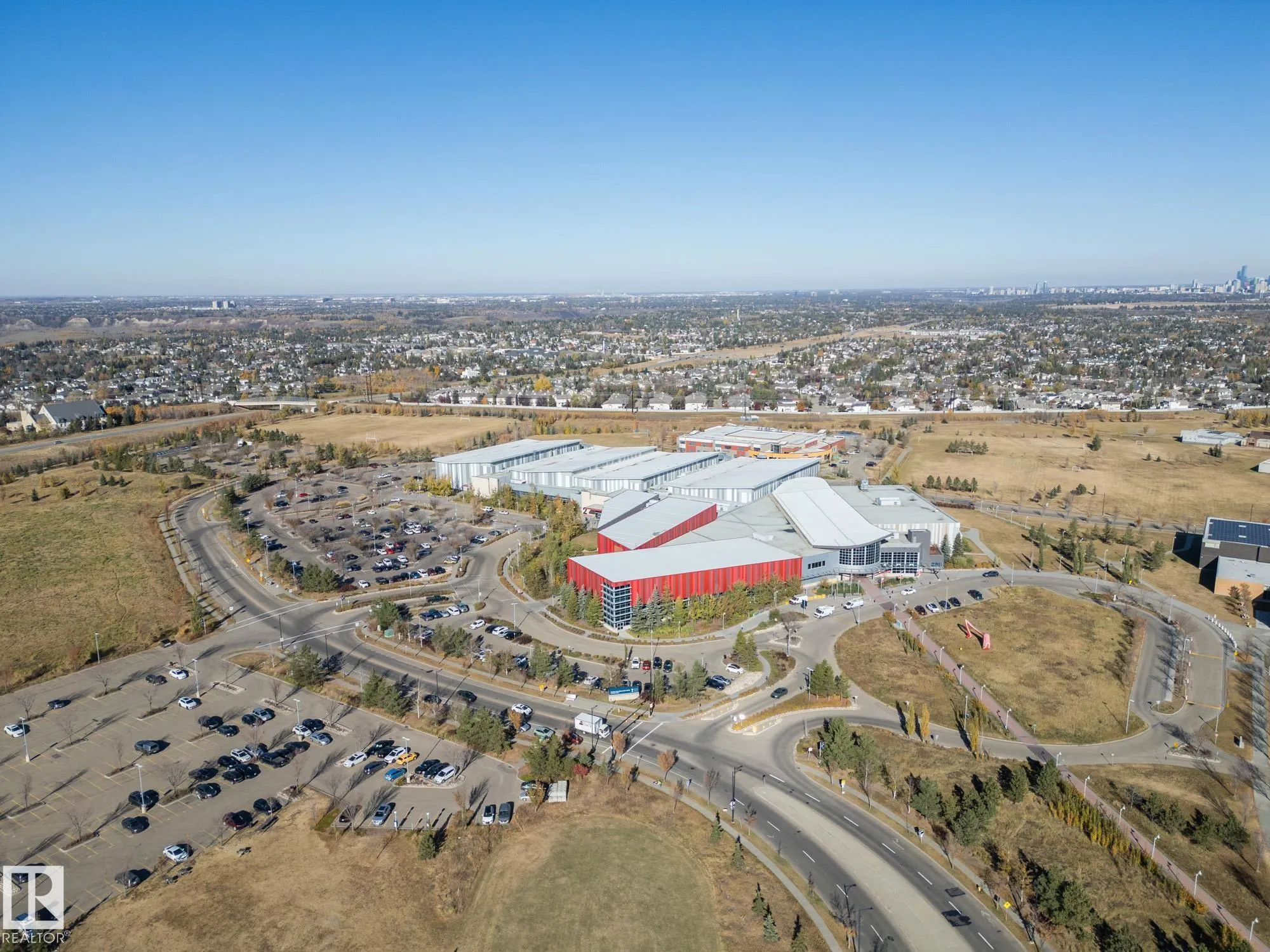 2051 TOWNE CENTRE Boulevard