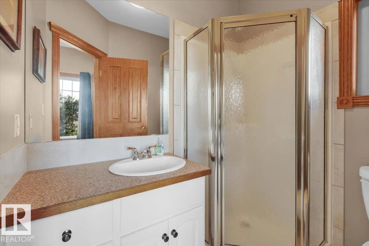 24703 MERIDIAN Street