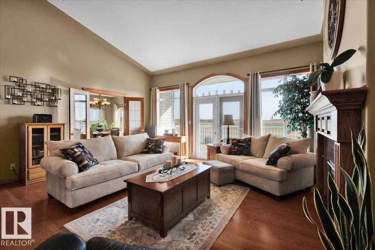 24703 MERIDIAN Street