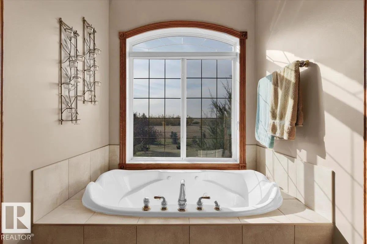 24703 MERIDIAN Street