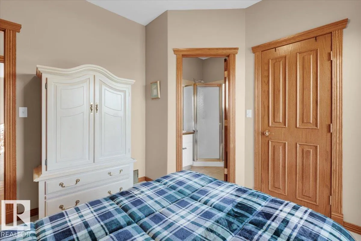 24703 MERIDIAN Street