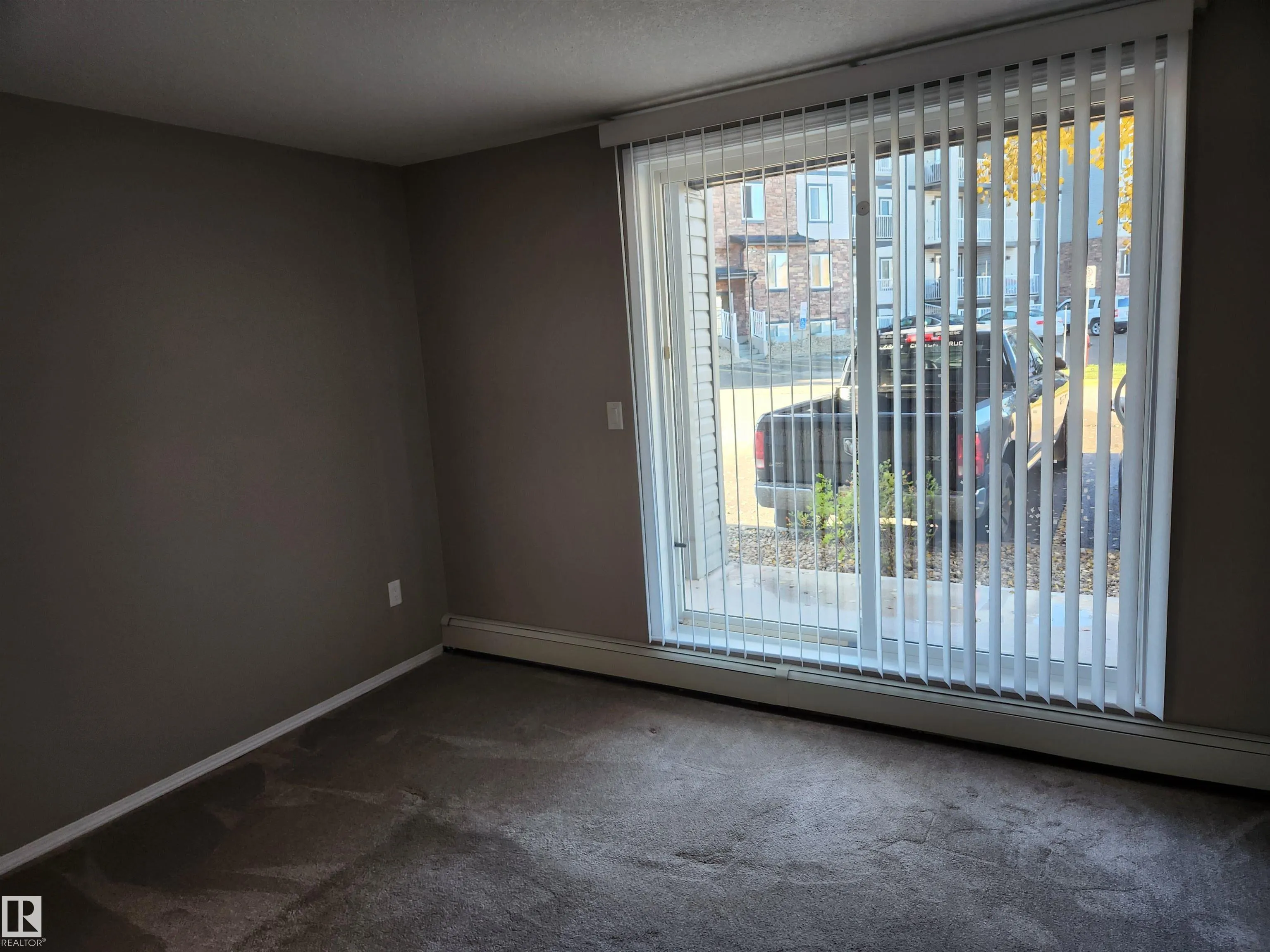 42 Summerwood Boulevard