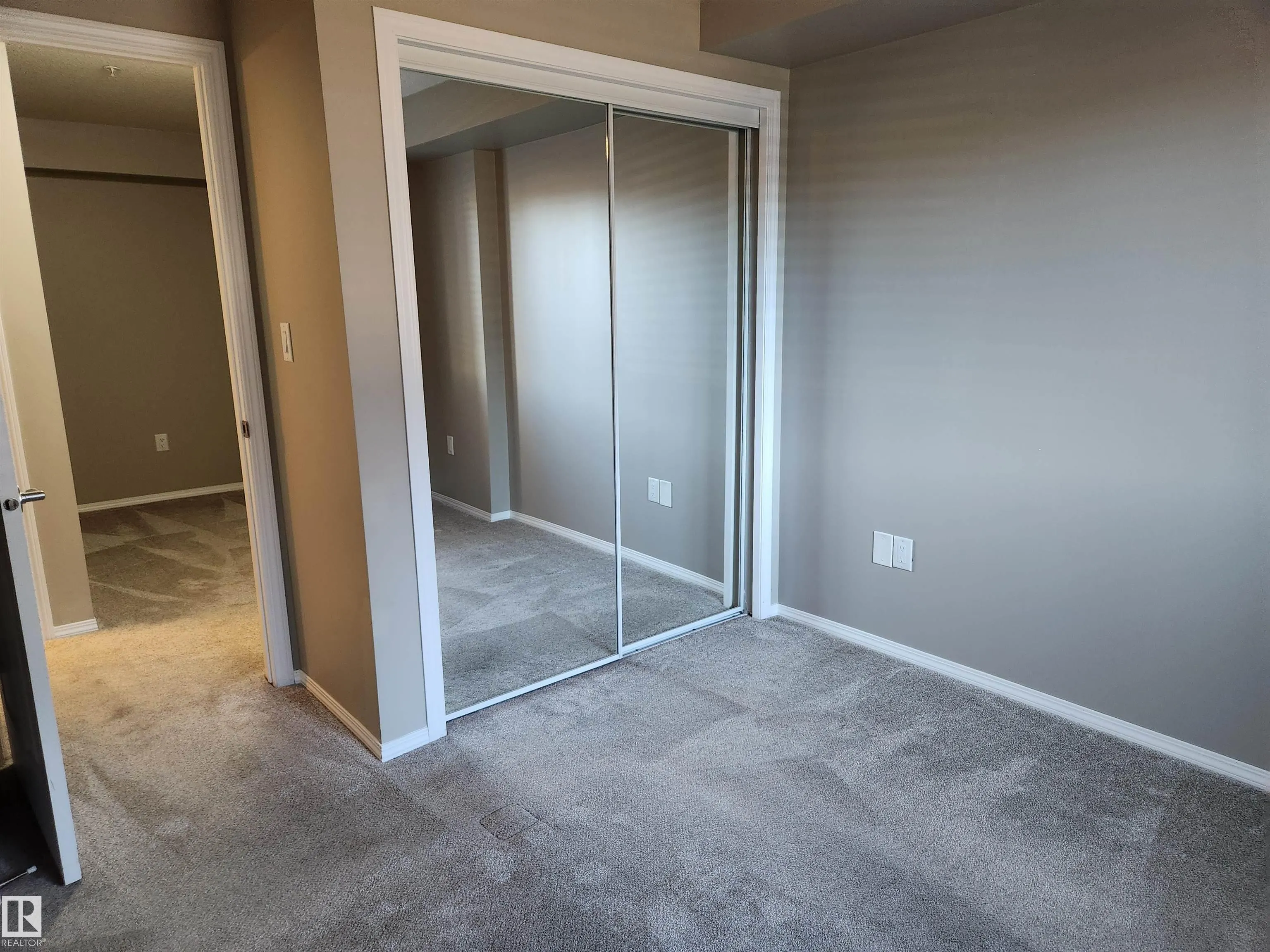 42 Summerwood Boulevard