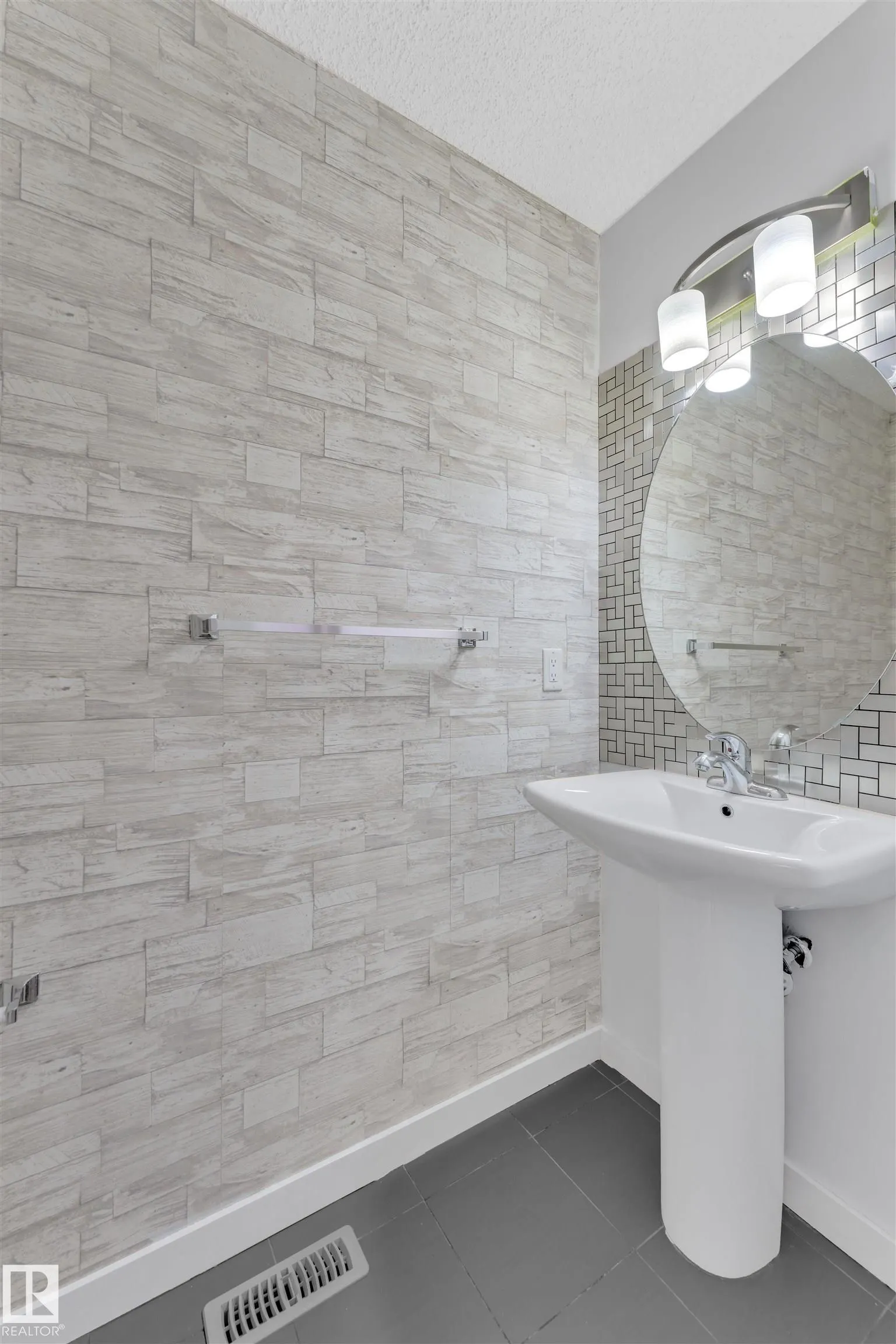 5405 Crabapple LO SW