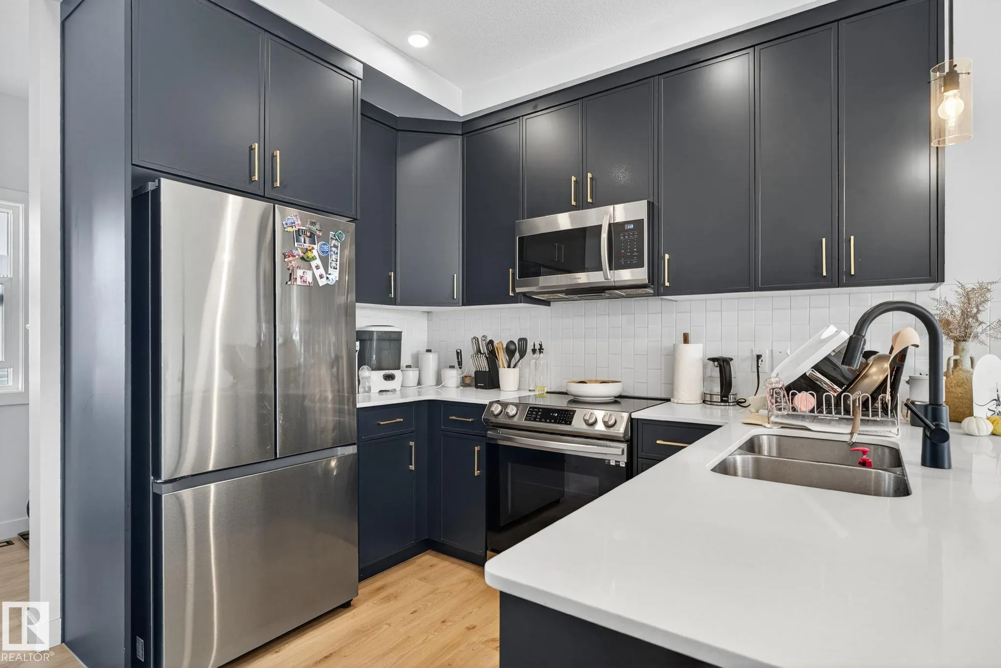 382 CRYSTALLINA NERA Drive