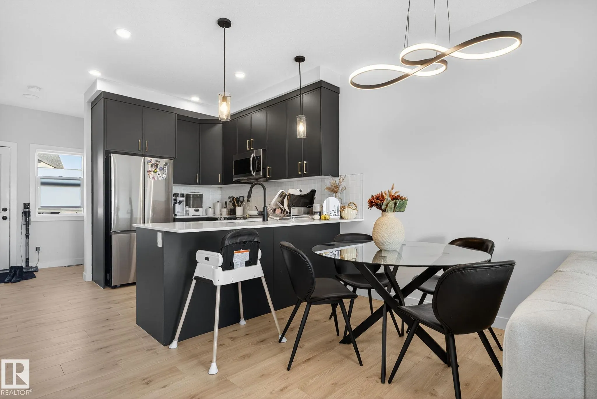 382 CRYSTALLINA NERA Drive