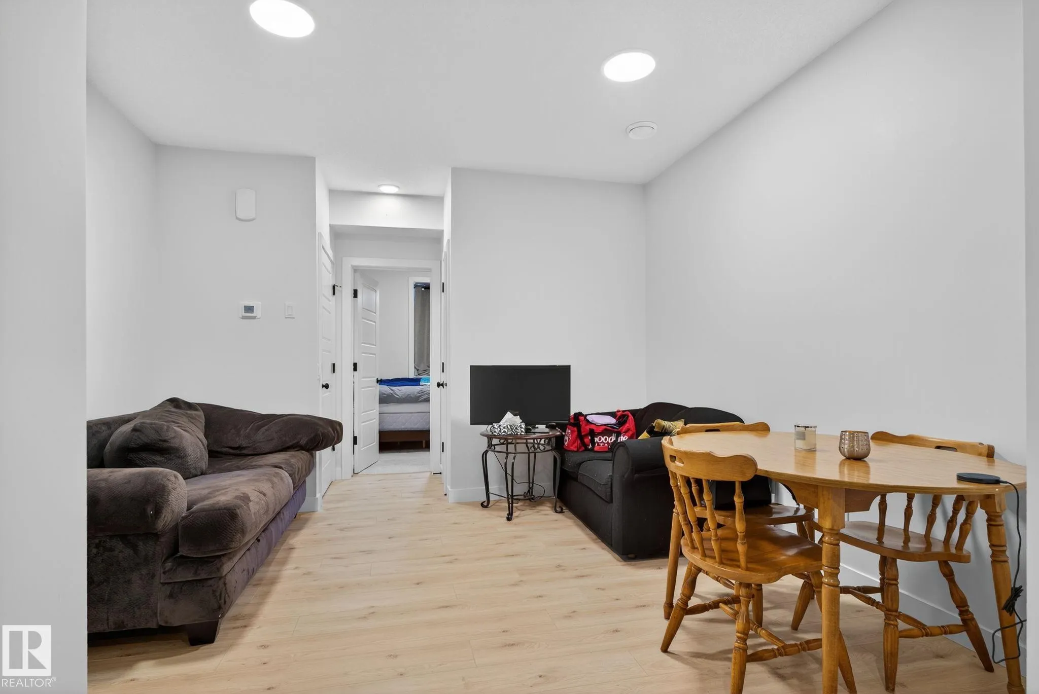 382 CRYSTALLINA NERA Drive