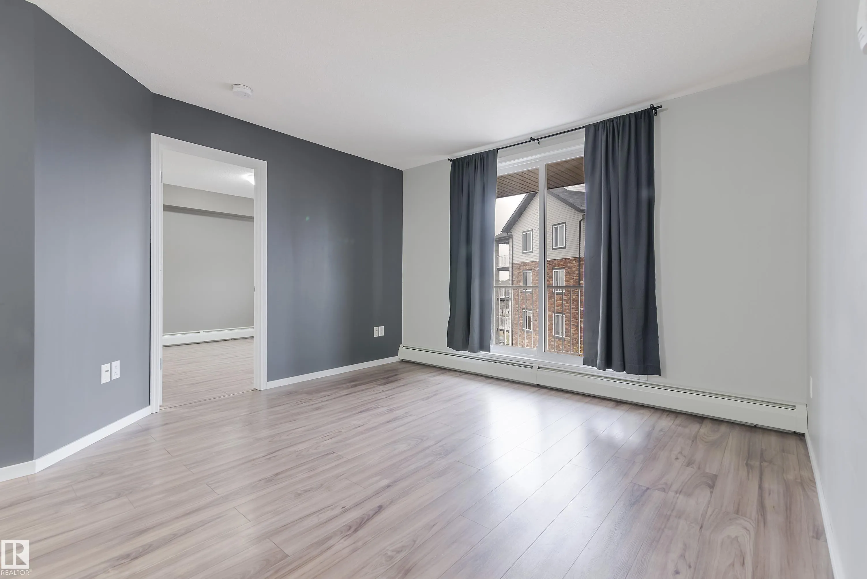 42 Summerwood Boulevard