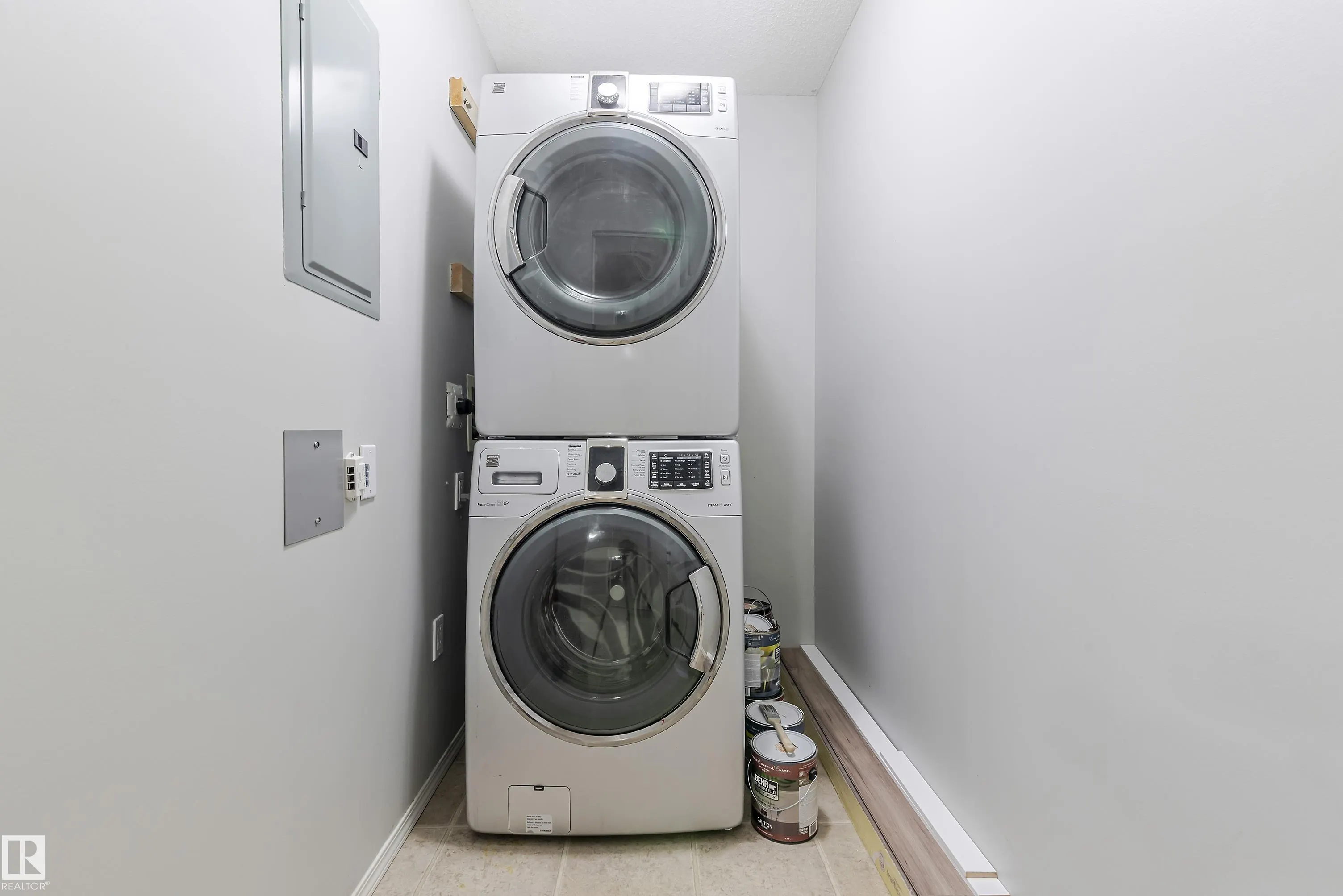 42 Summerwood Boulevard