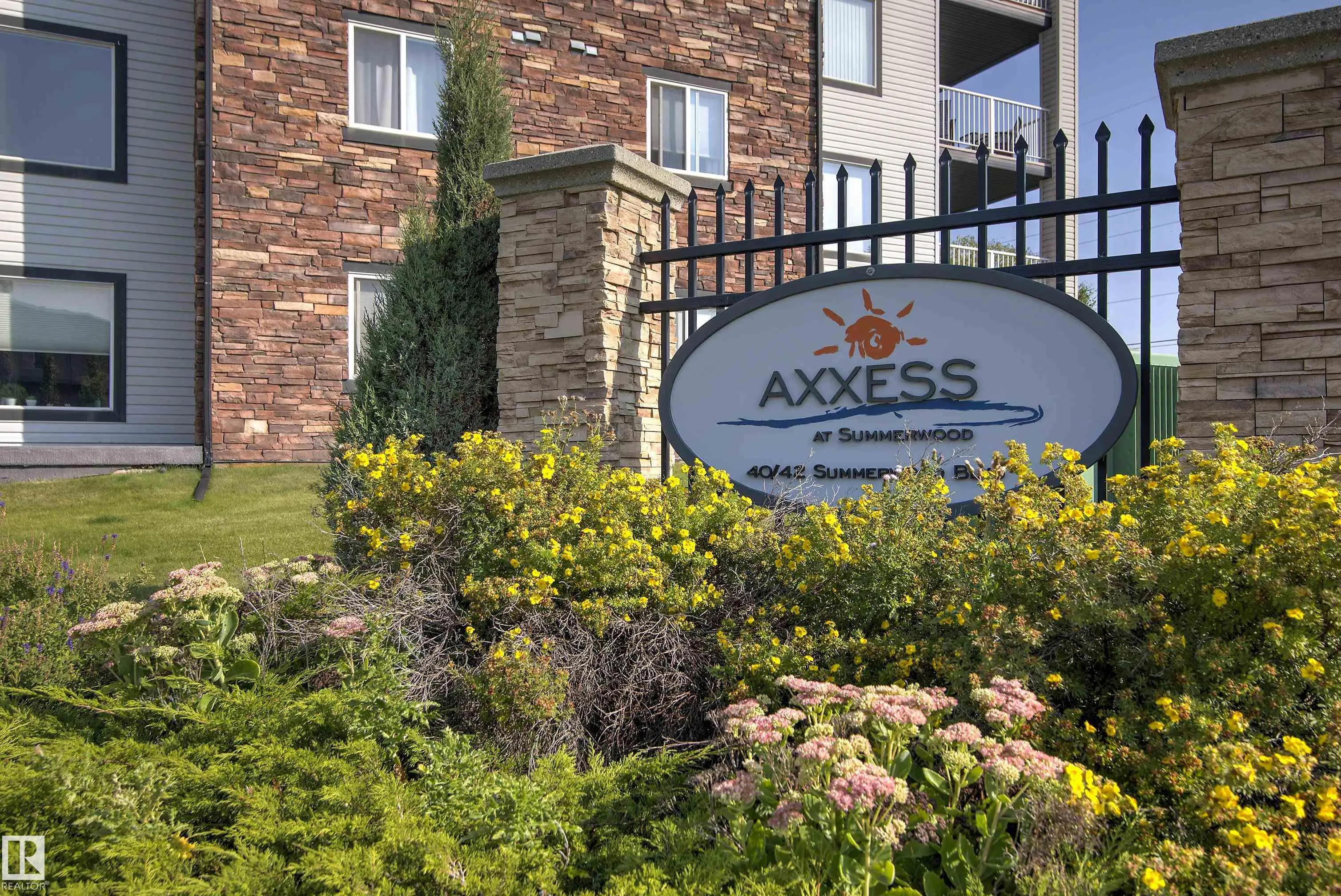 42 Summerwood Boulevard