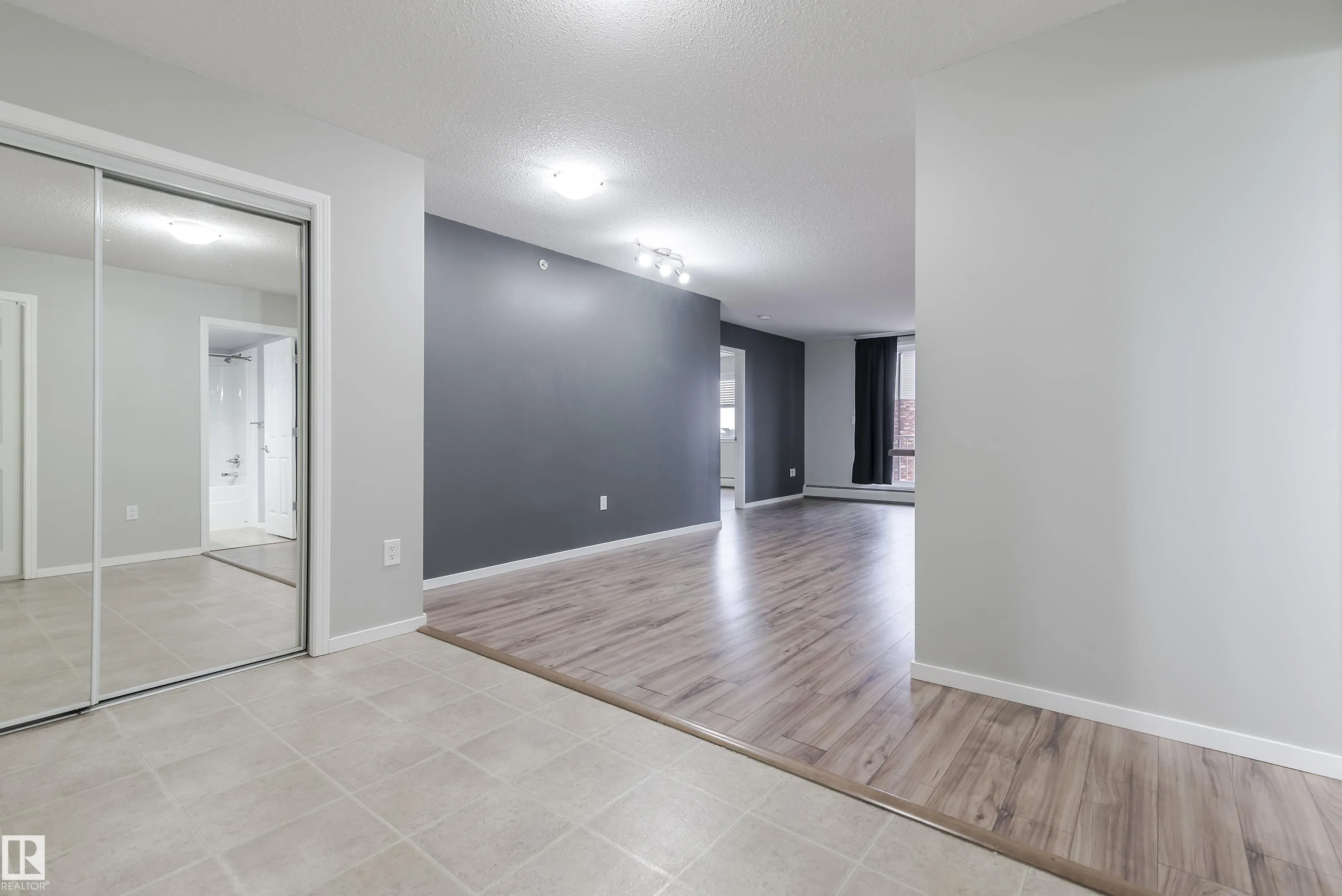 42 Summerwood Boulevard