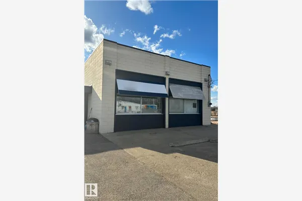 22106 South Cooking Lake Rd