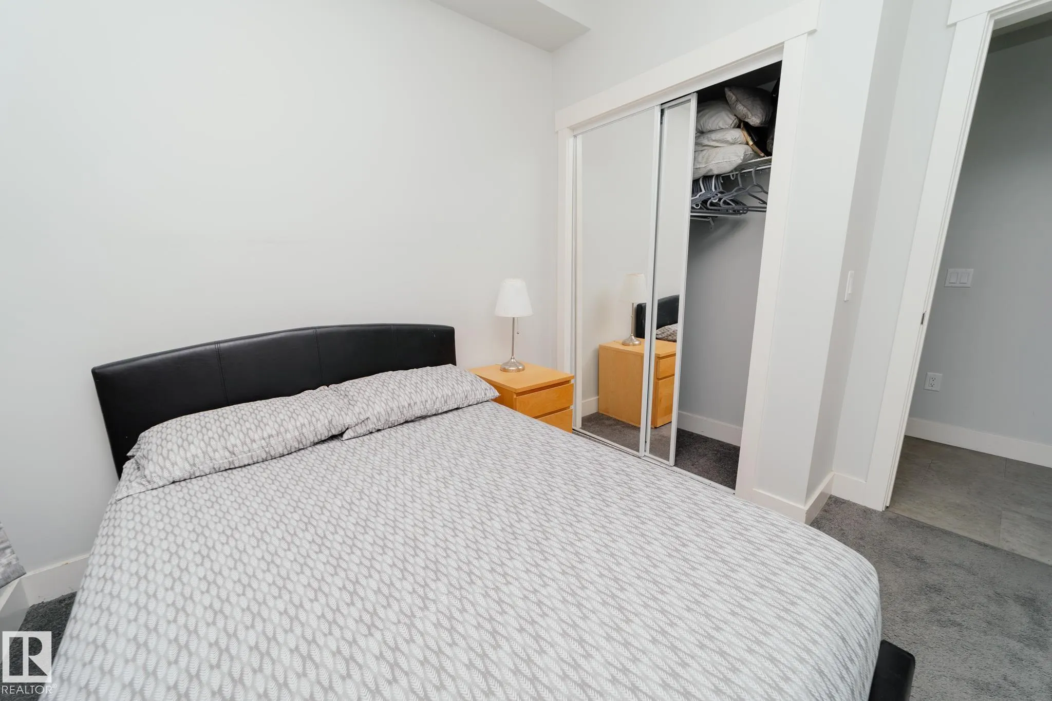 446 ALLARD Boulevard