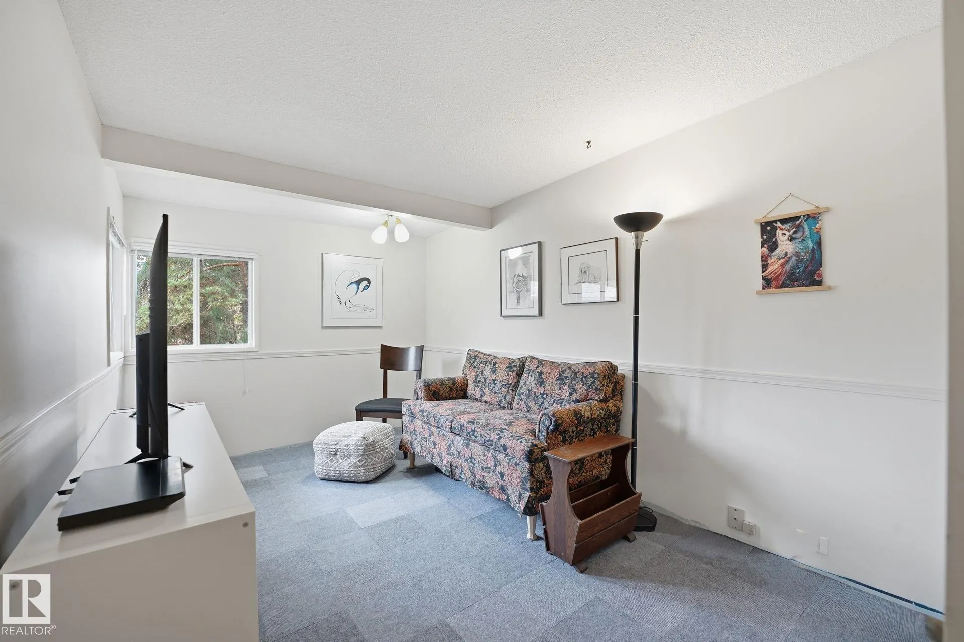 19 GREENBRIER Crescent