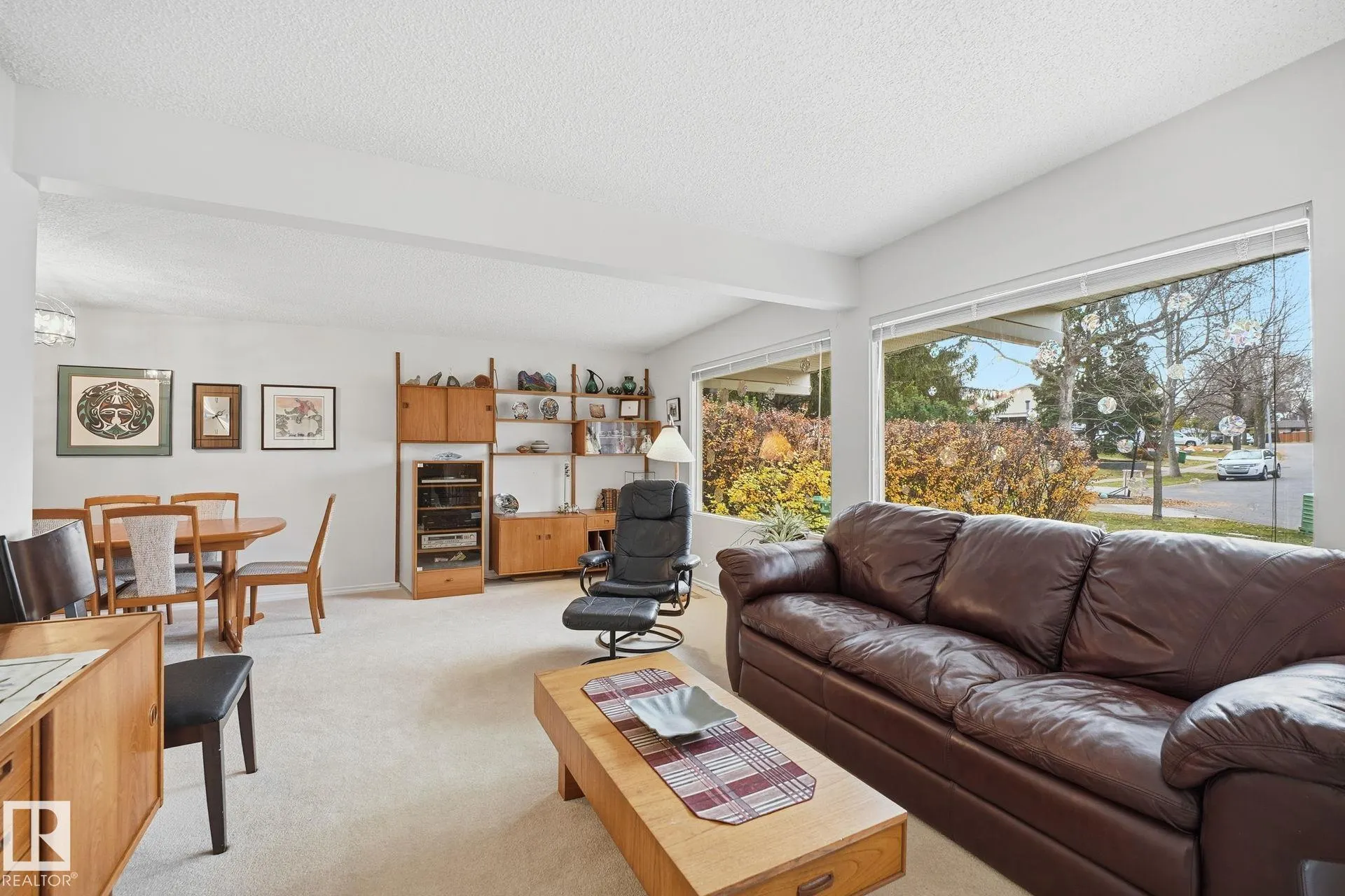 19 GREENBRIER Crescent