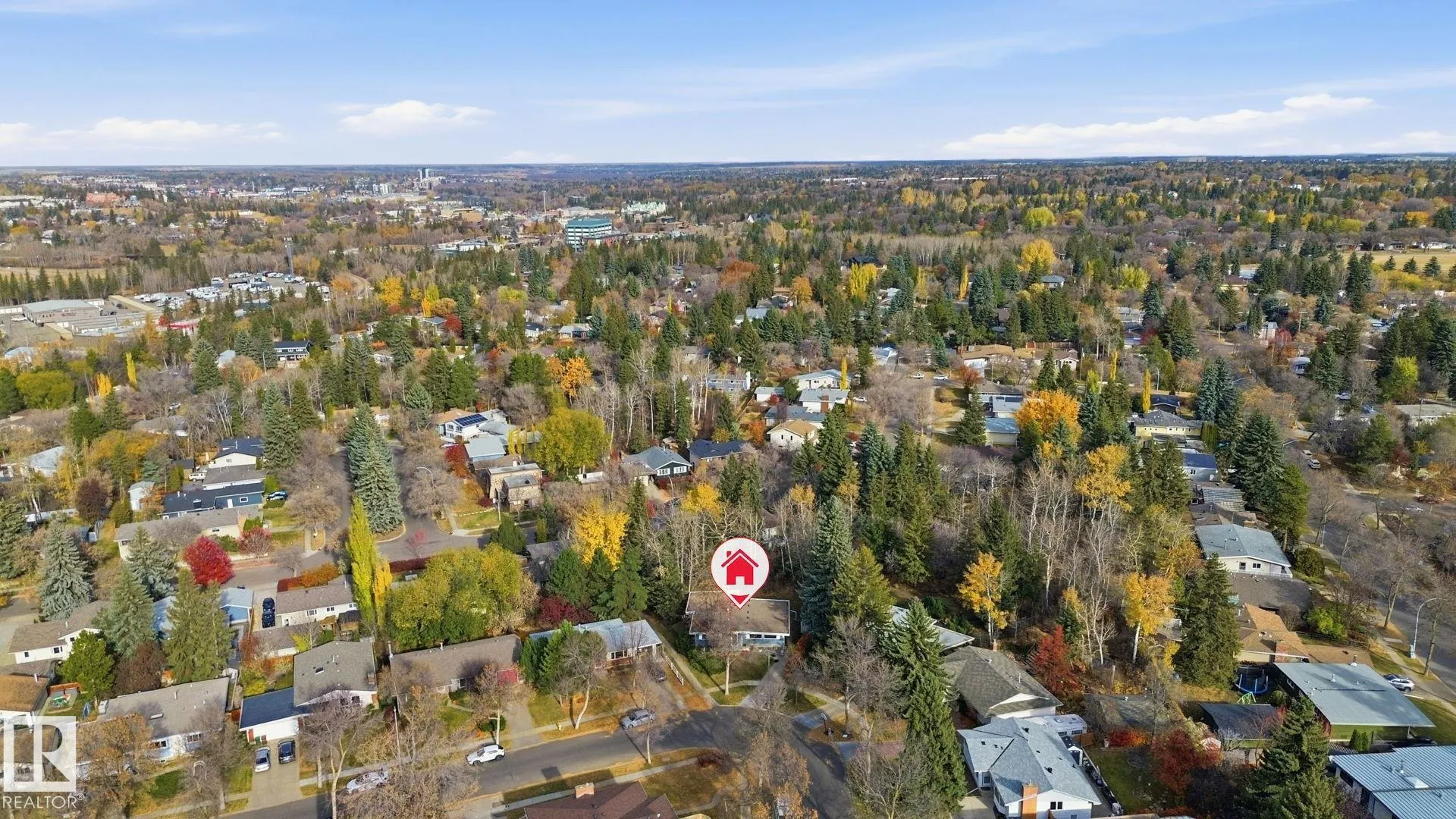 19 GREENBRIER Crescent