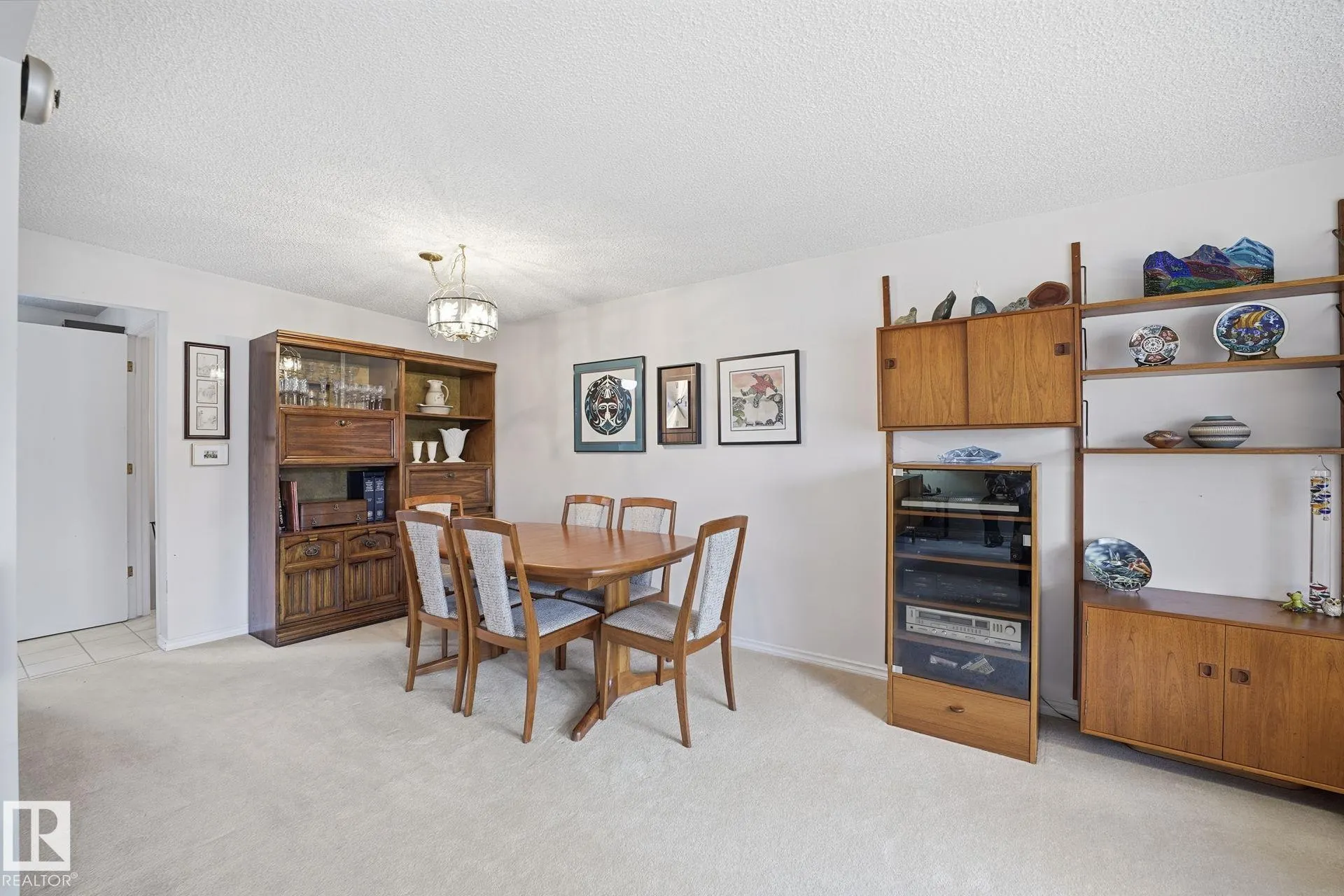 19 GREENBRIER Crescent