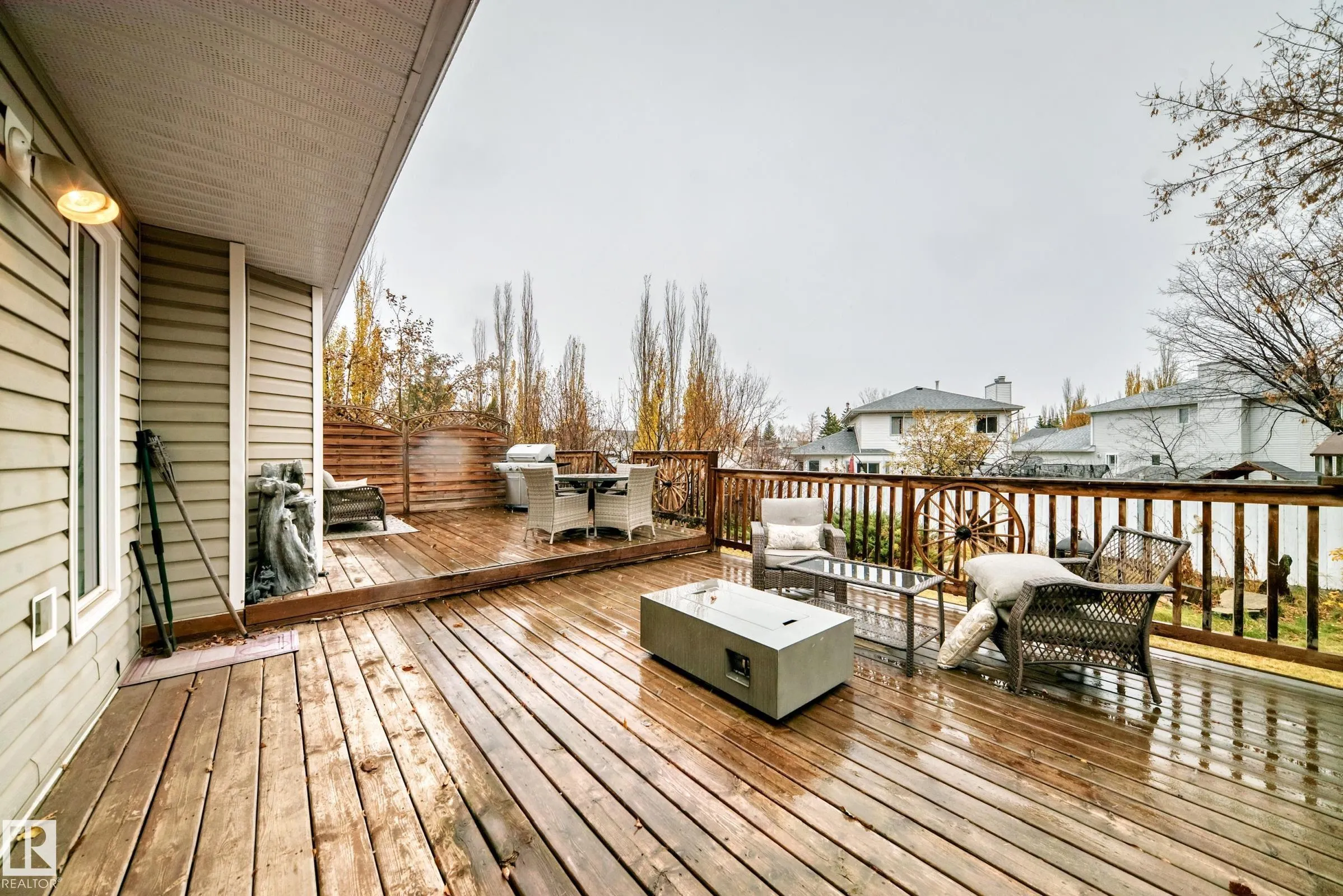 103 Woodside Crescent