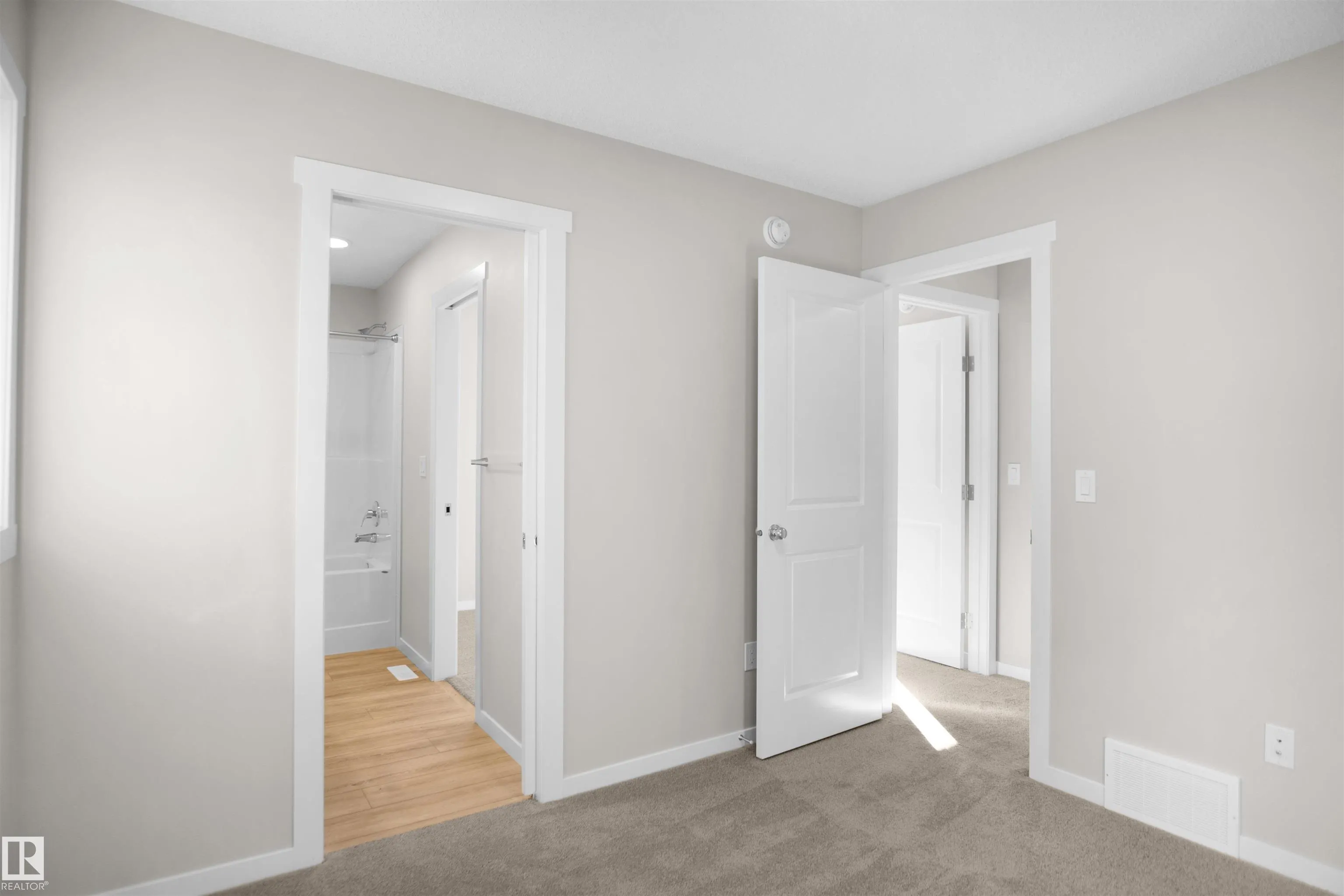 1025 SECORD PROMENADE Promenade