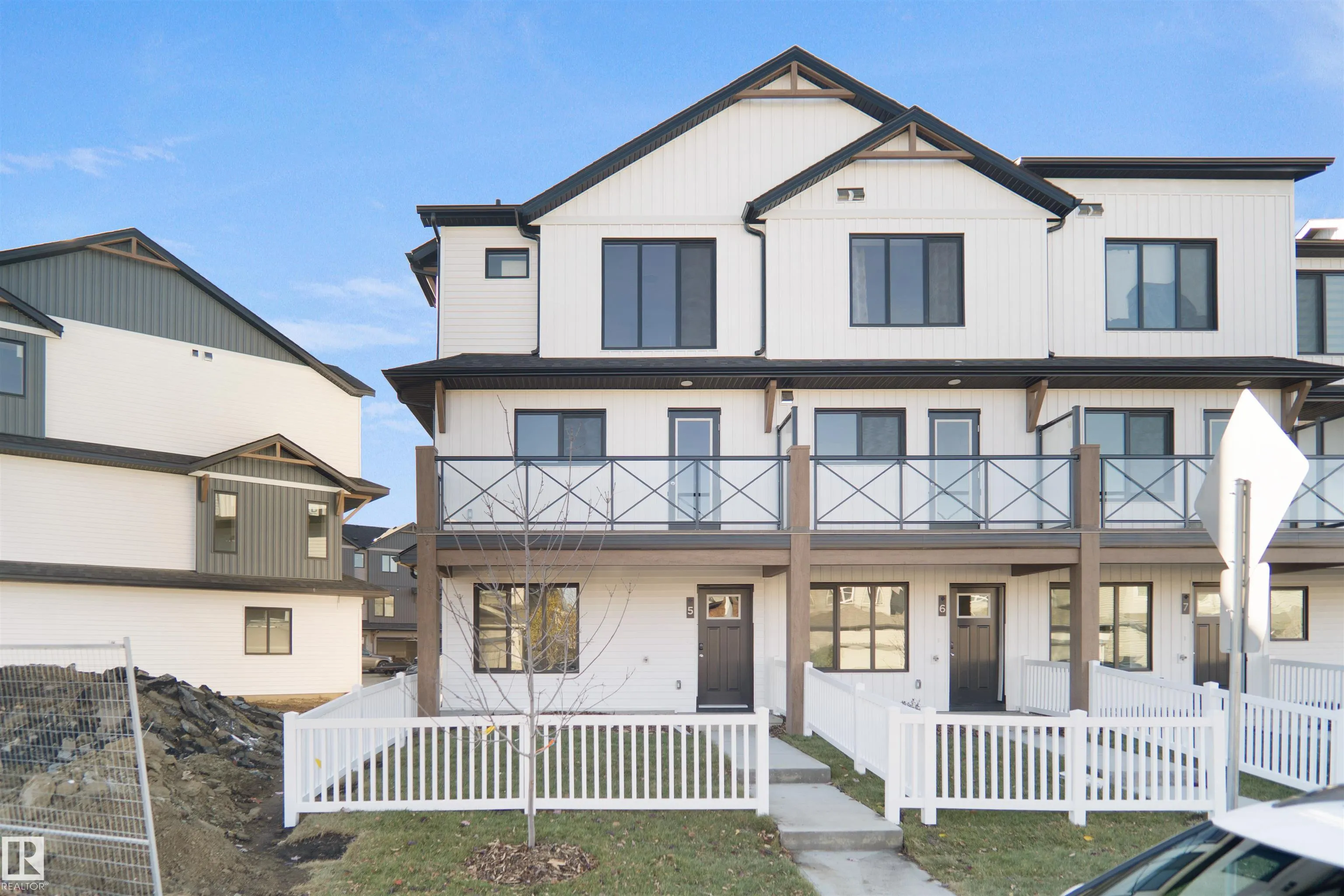 1025 SECORD PROMENADE Promenade