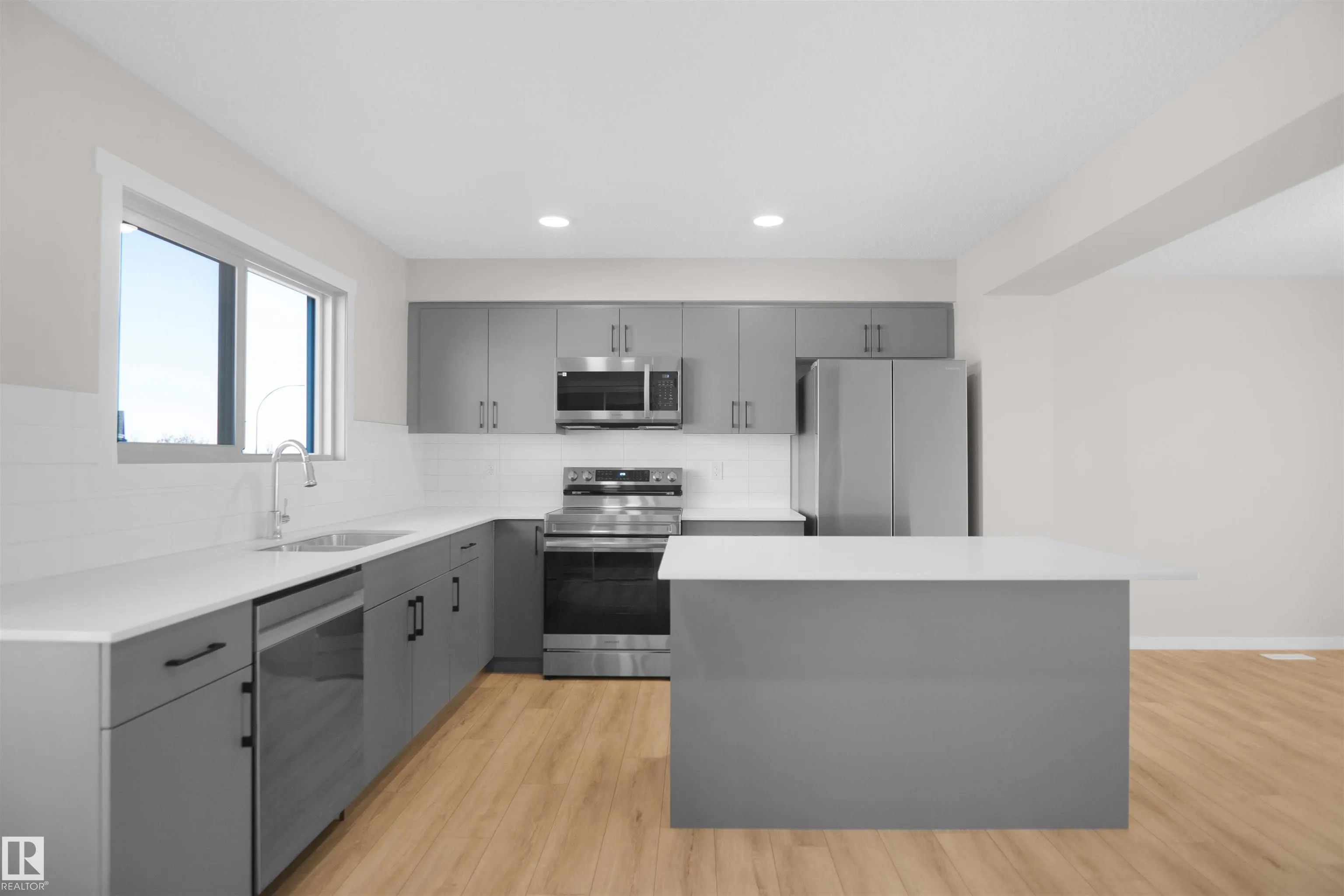 1025 SECORD PROMENADE Promenade