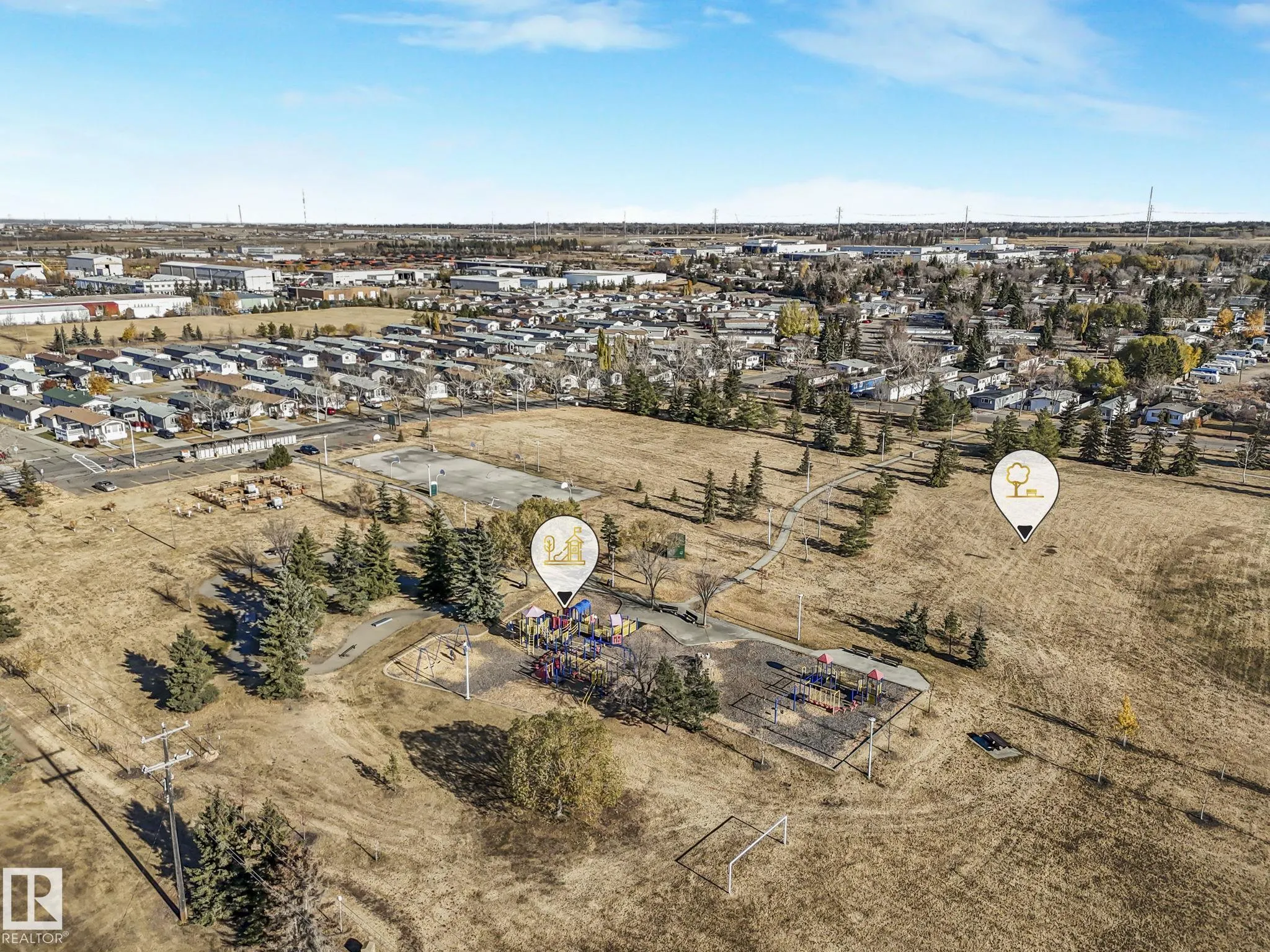 407 Oak Wood Crescent