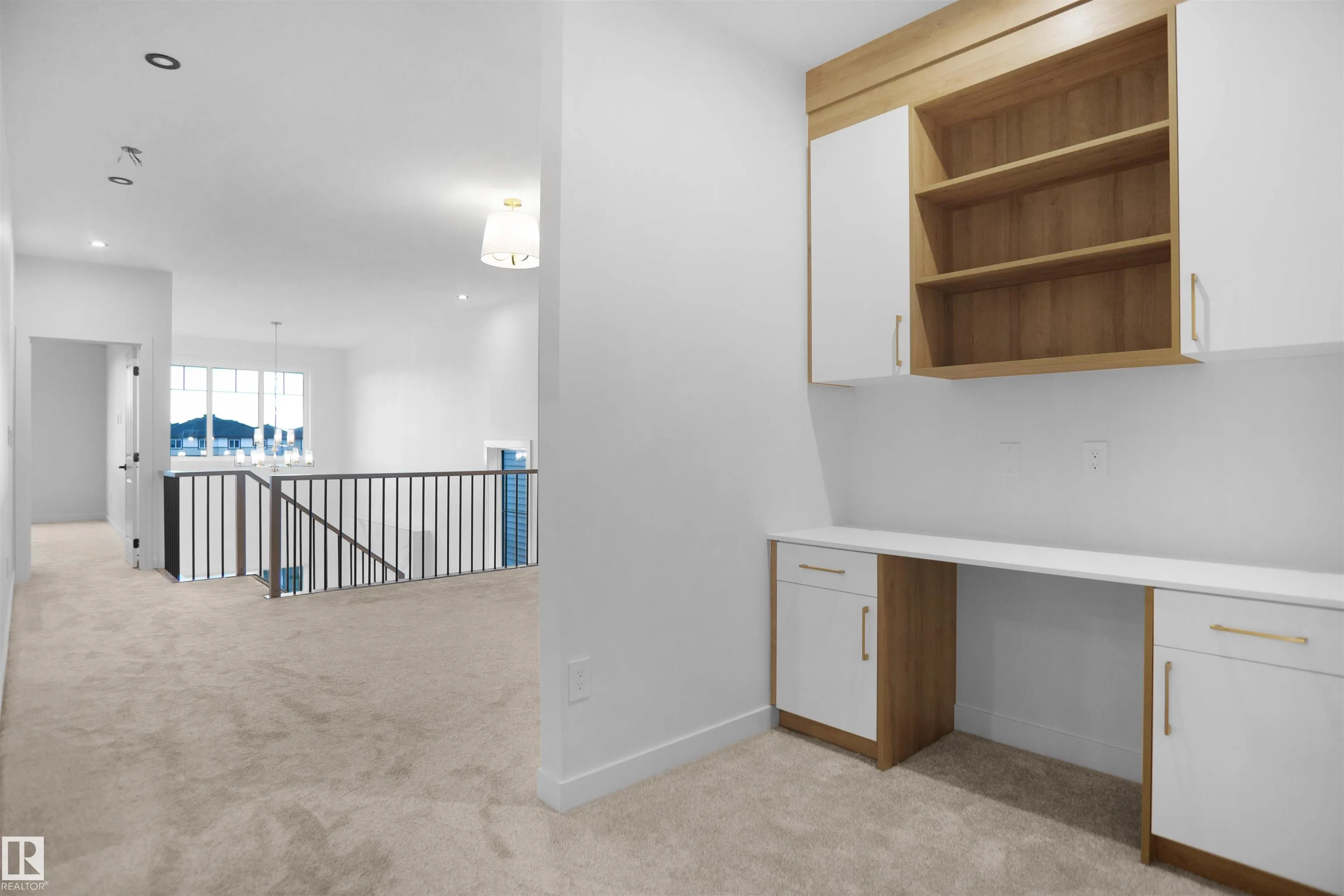 13 AXELWOOD Crescent