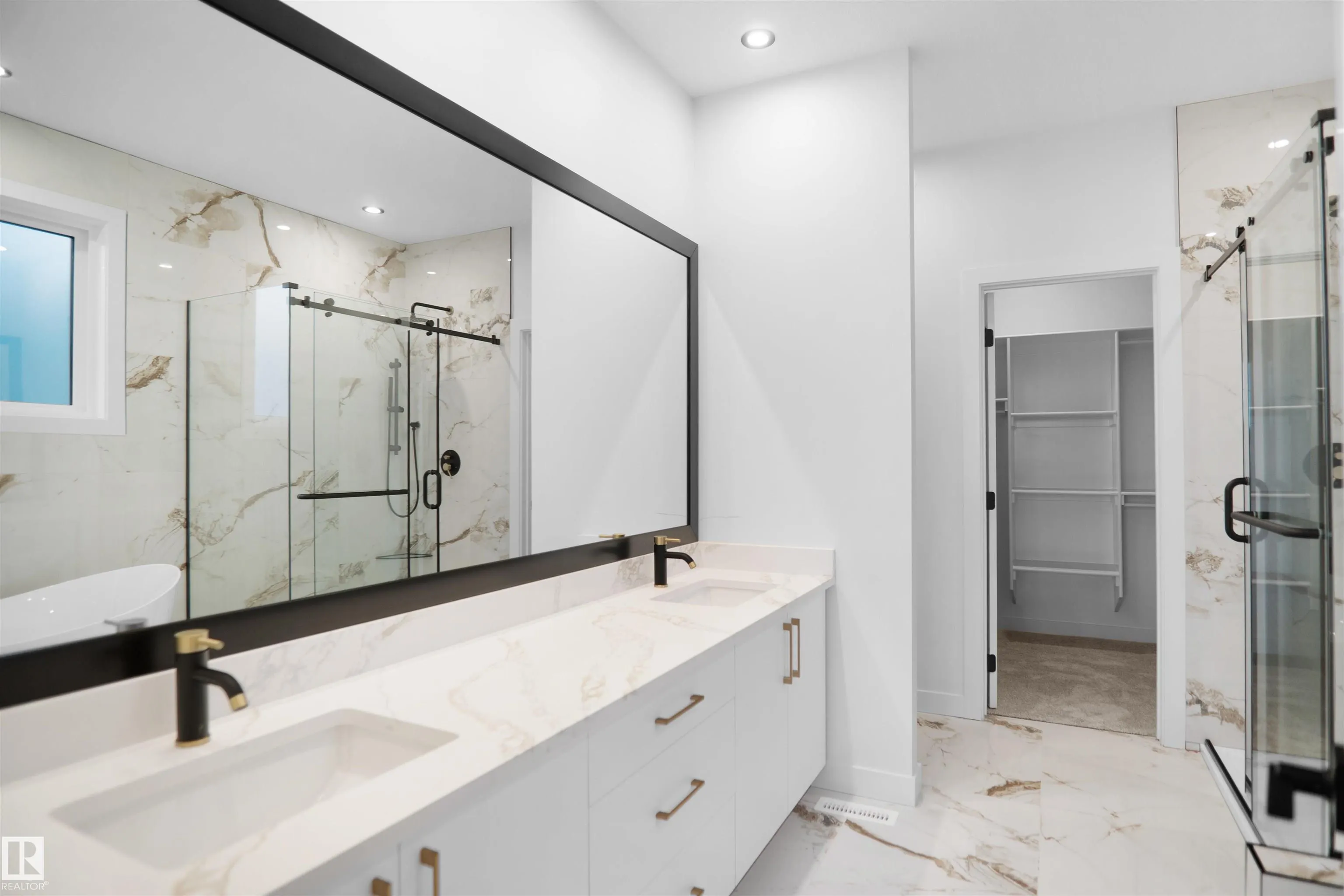 13 AXELWOOD Crescent