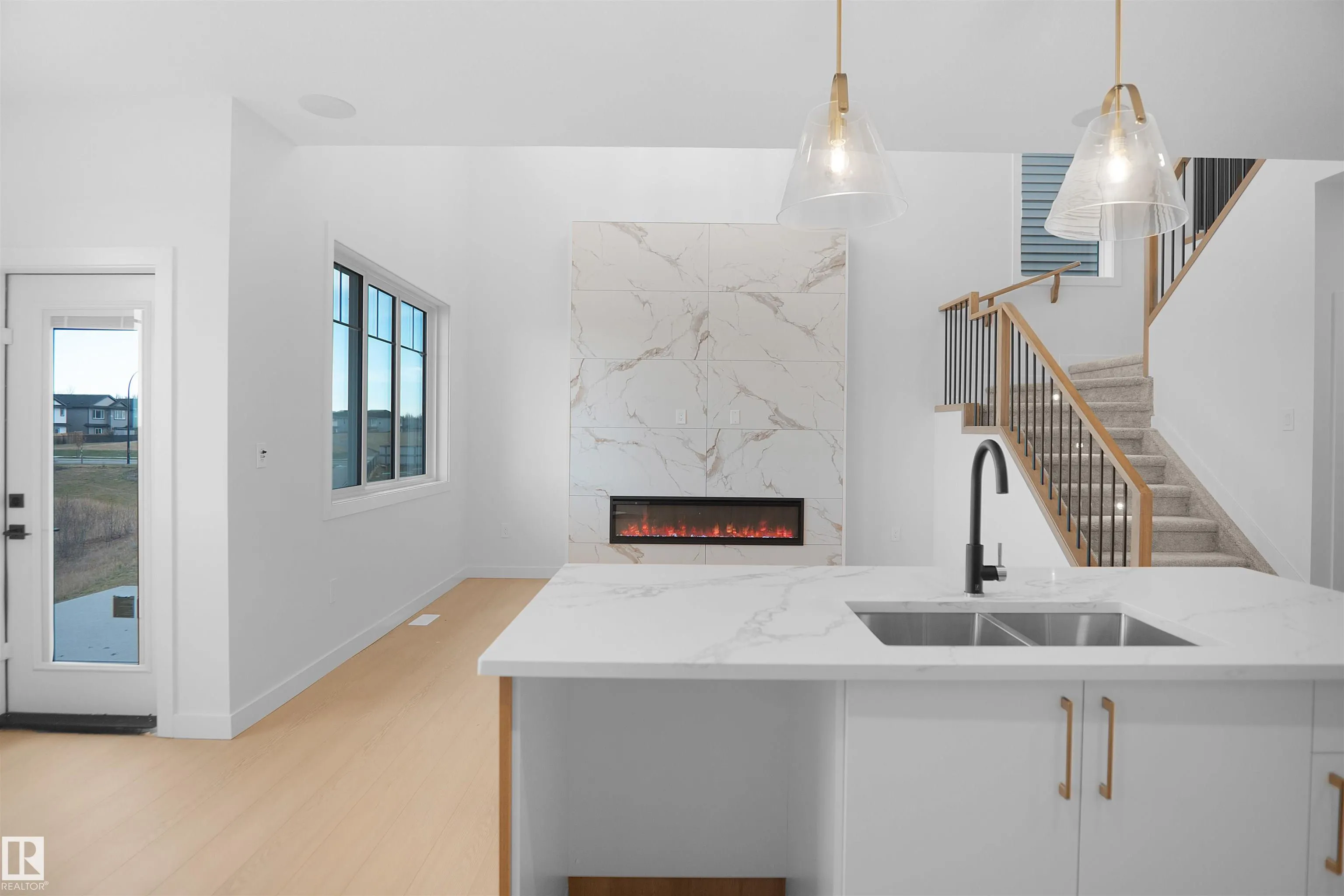 13 AXELWOOD Crescent