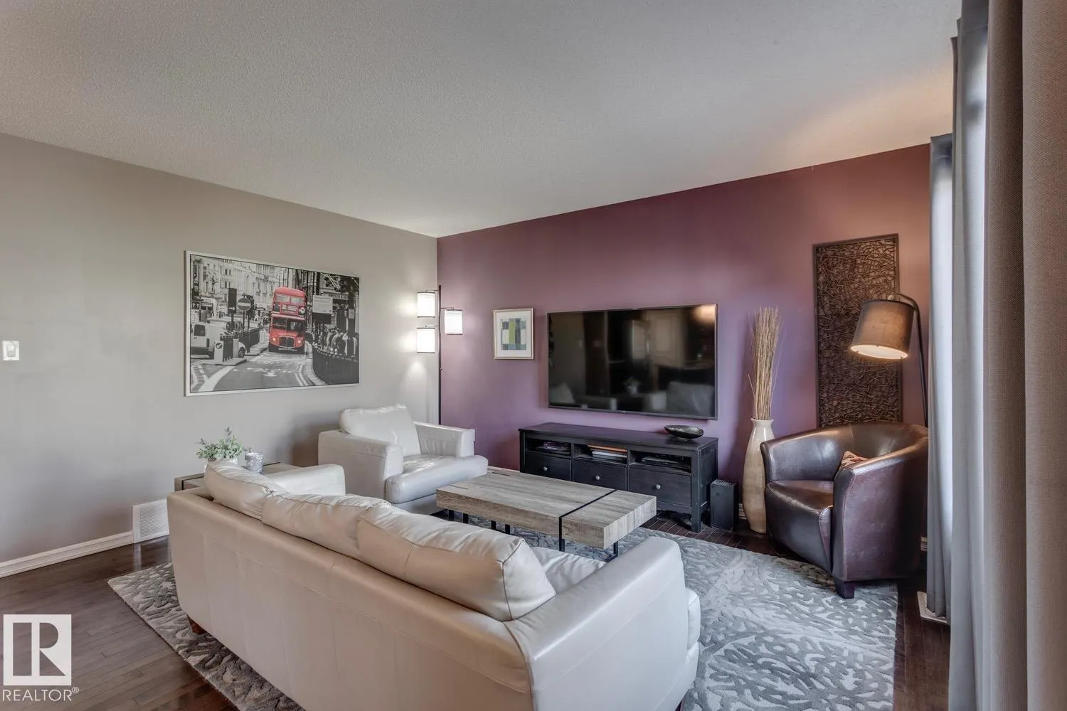 4109 CHARLES LINK Link