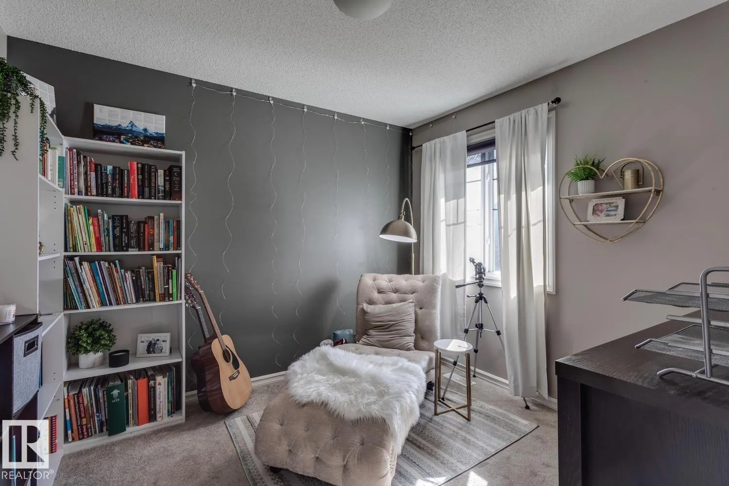 4109 CHARLES LINK Link