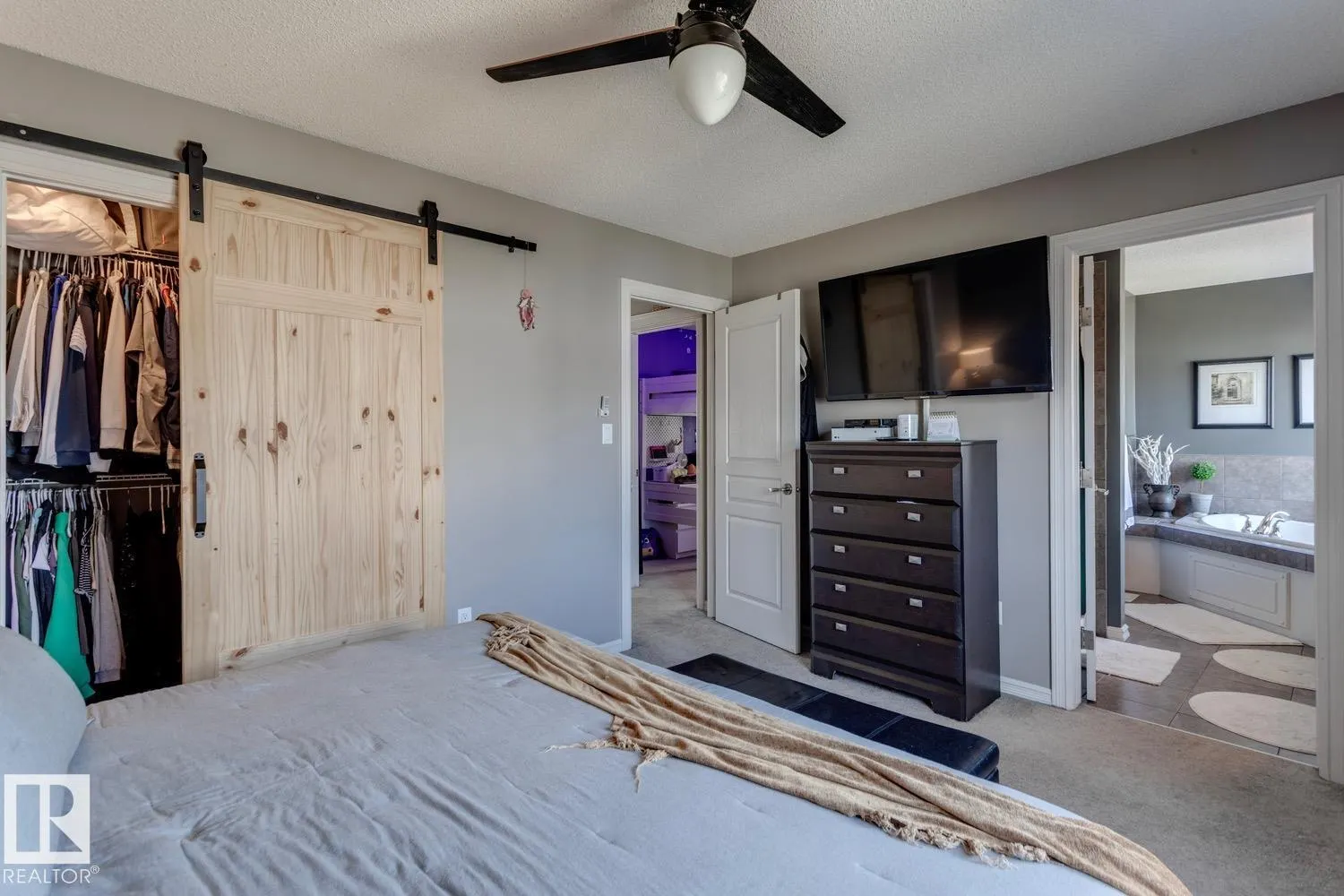 4109 CHARLES LINK Link