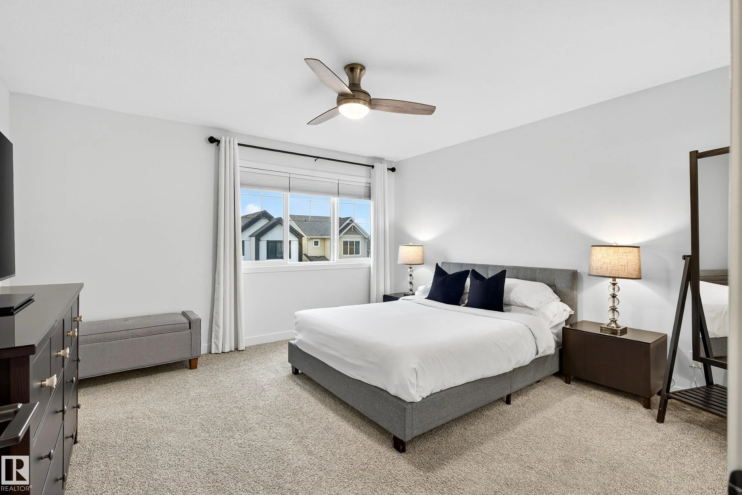 3847 CHRUSTAWKA Place