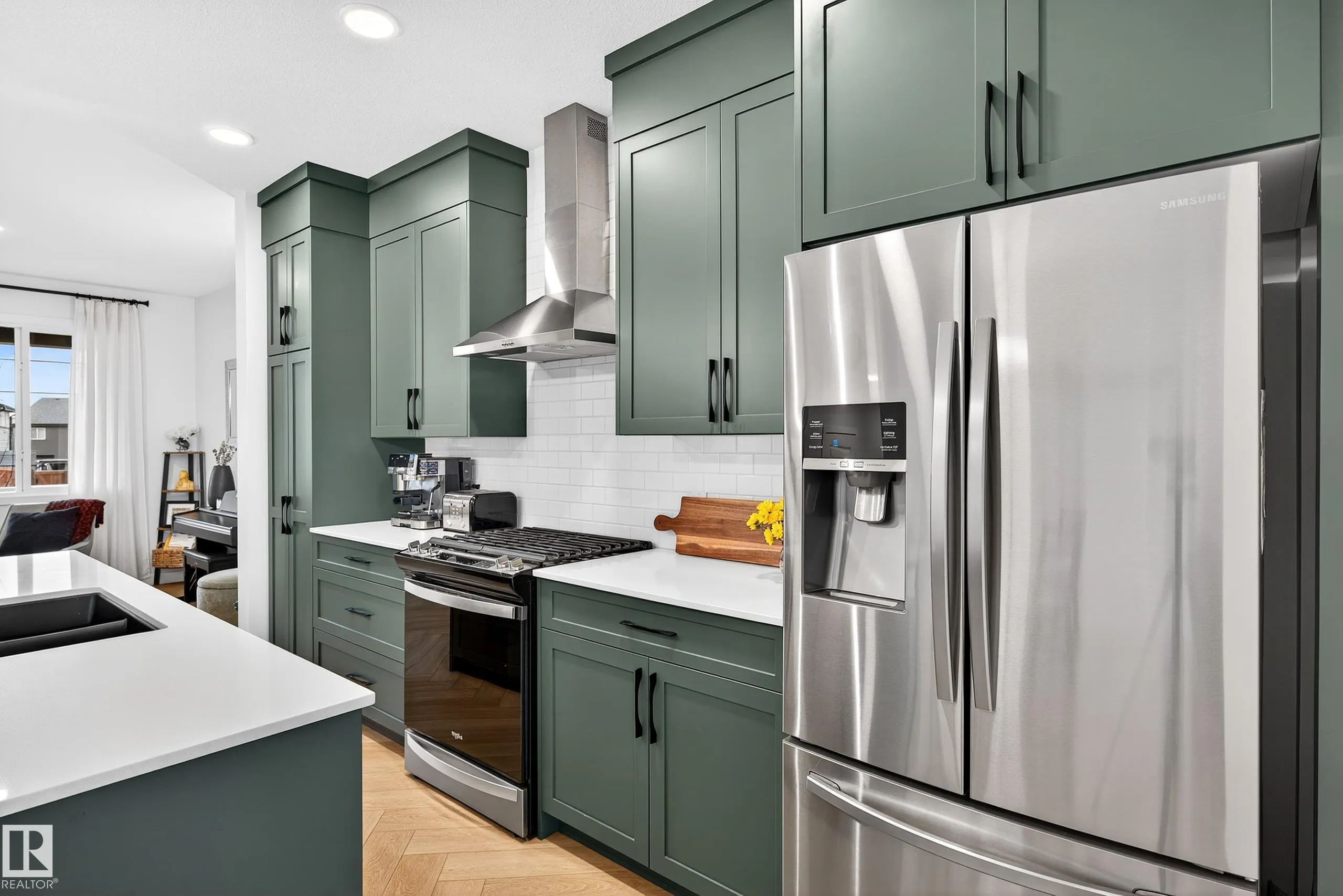 3847 CHRUSTAWKA Place