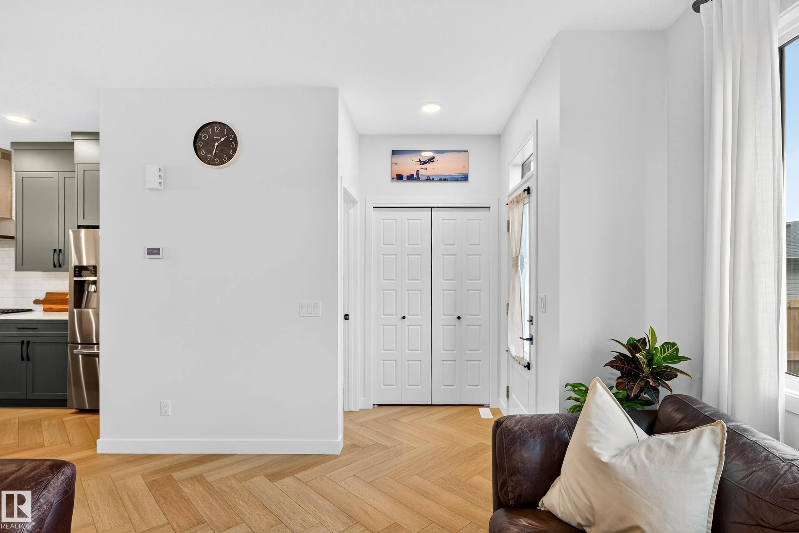 3847 CHRUSTAWKA Place