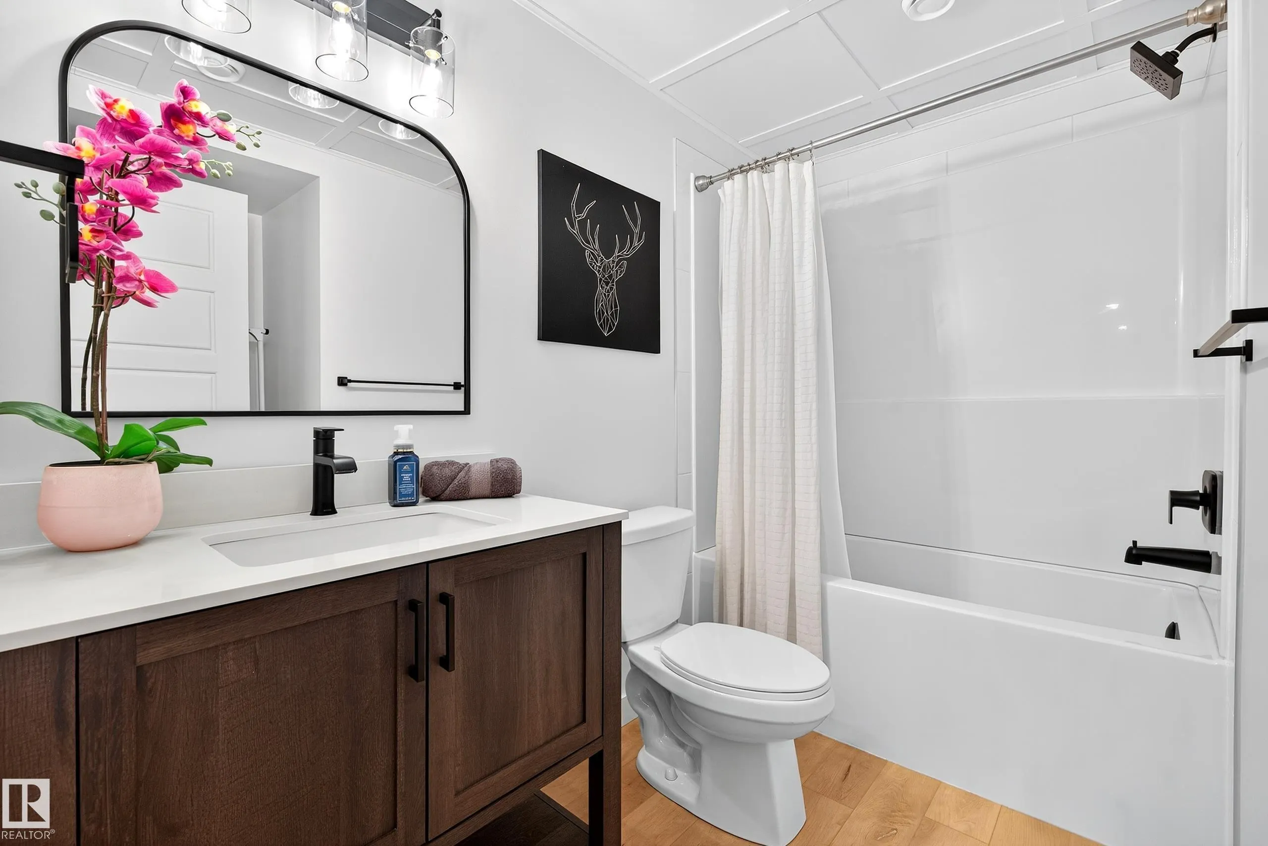 3847 CHRUSTAWKA Place