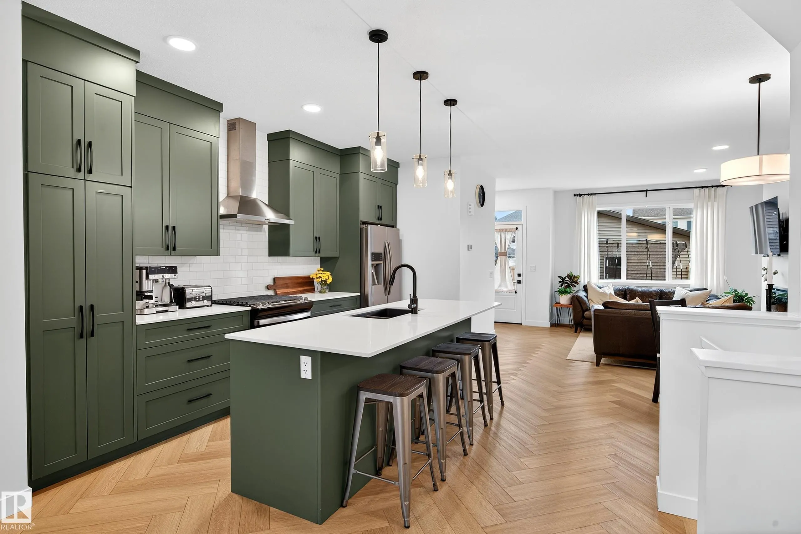 3847 CHRUSTAWKA Place