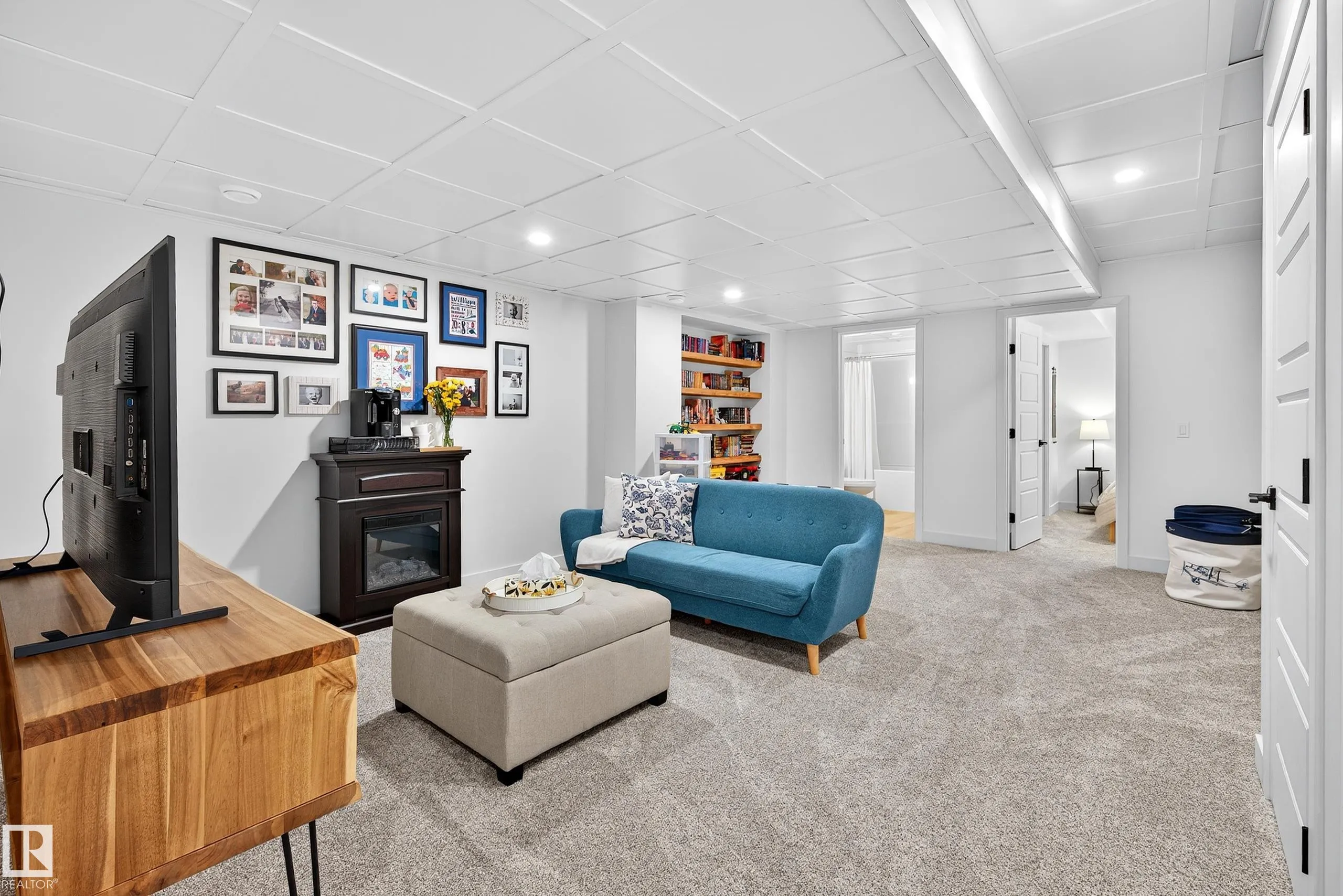 3847 CHRUSTAWKA Place