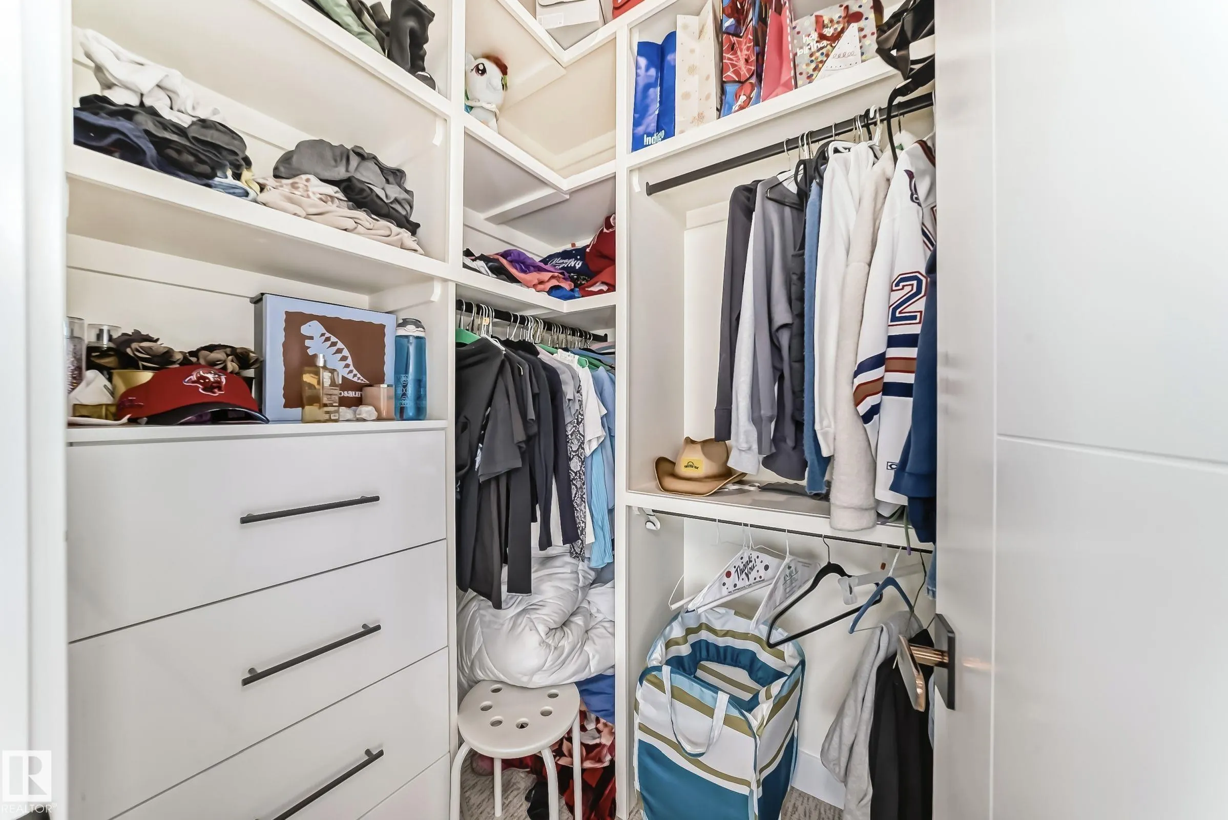 53213 RGE ROAD 261 A