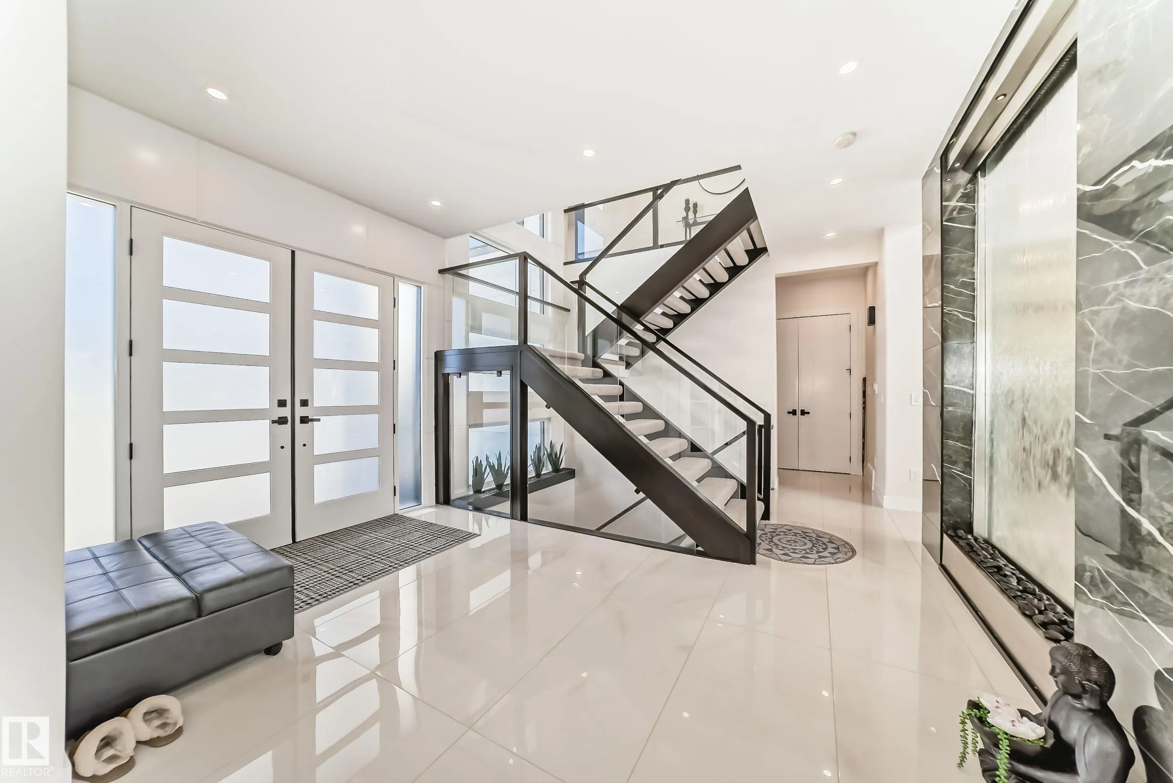 53213 RGE ROAD 261 A