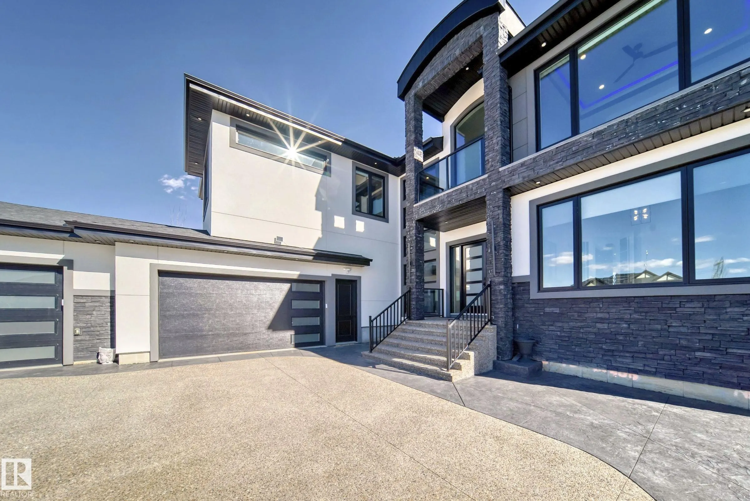 53213 RGE ROAD 261 A