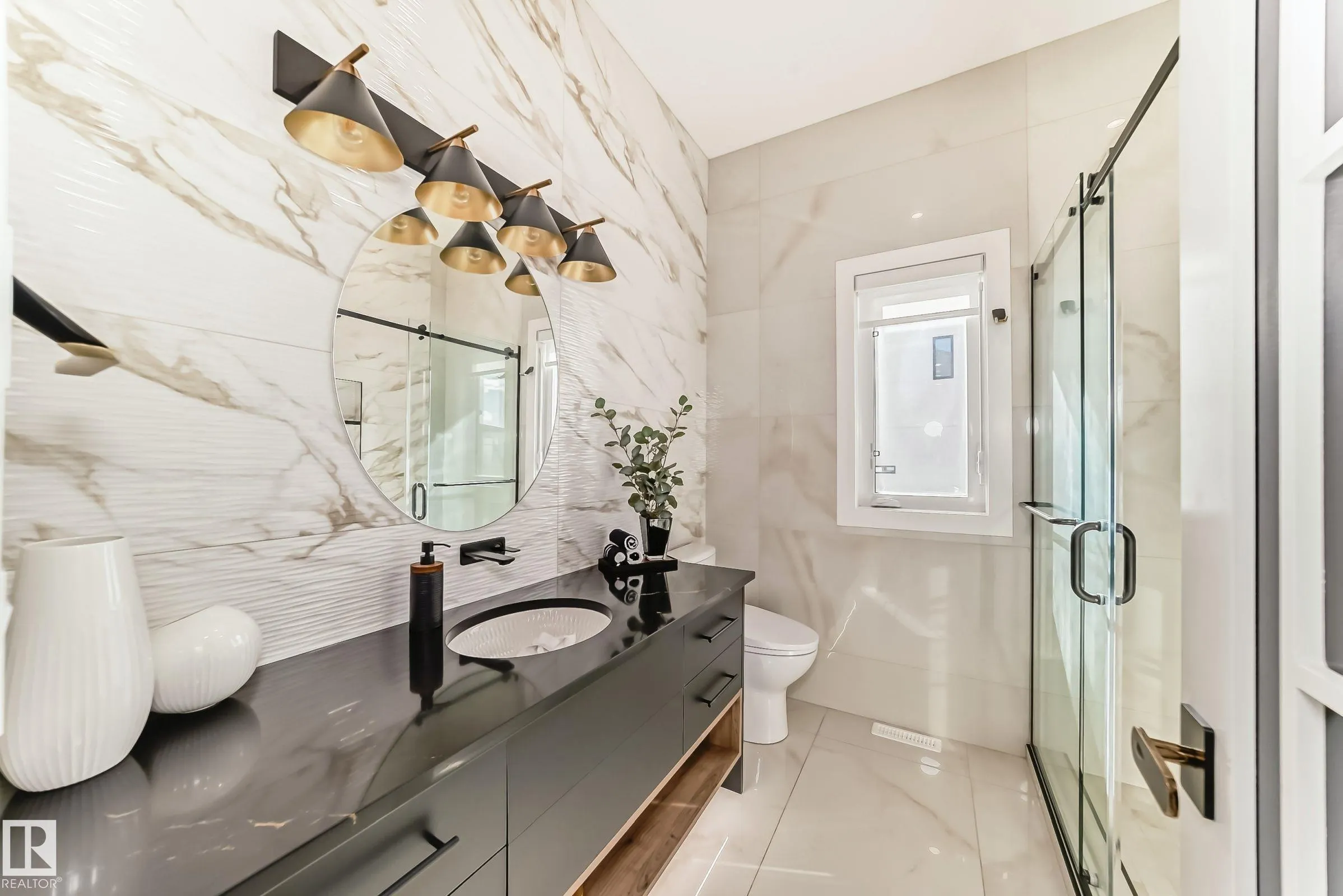 53213 RGE ROAD 261 A