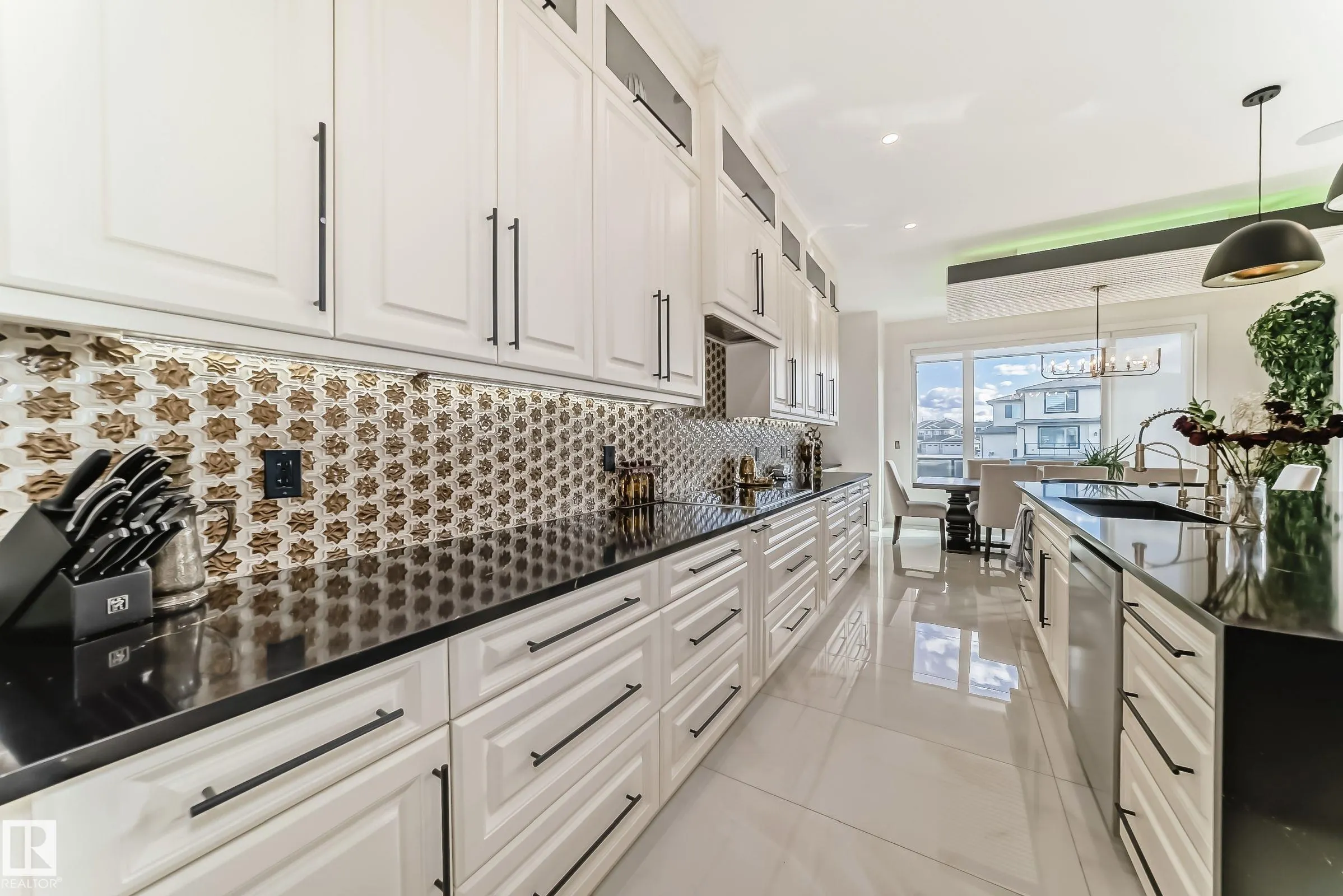 53213 RGE ROAD 261 A