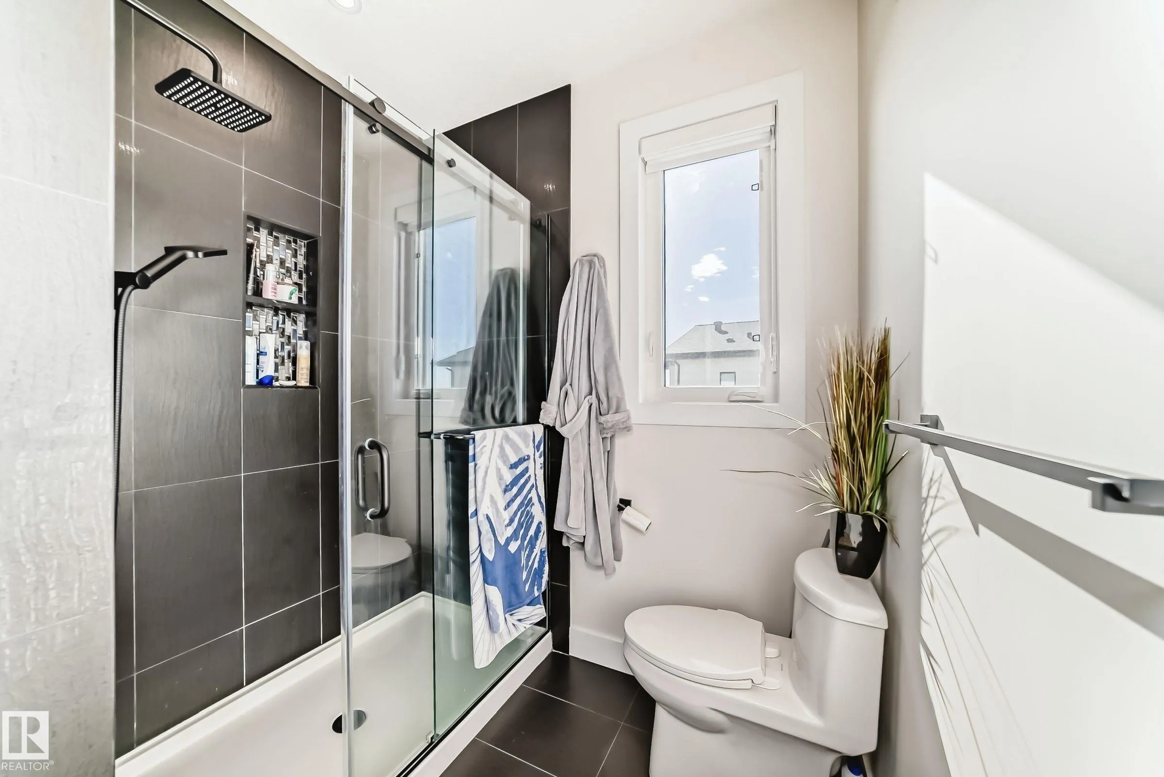 53213 RGE ROAD 261 A