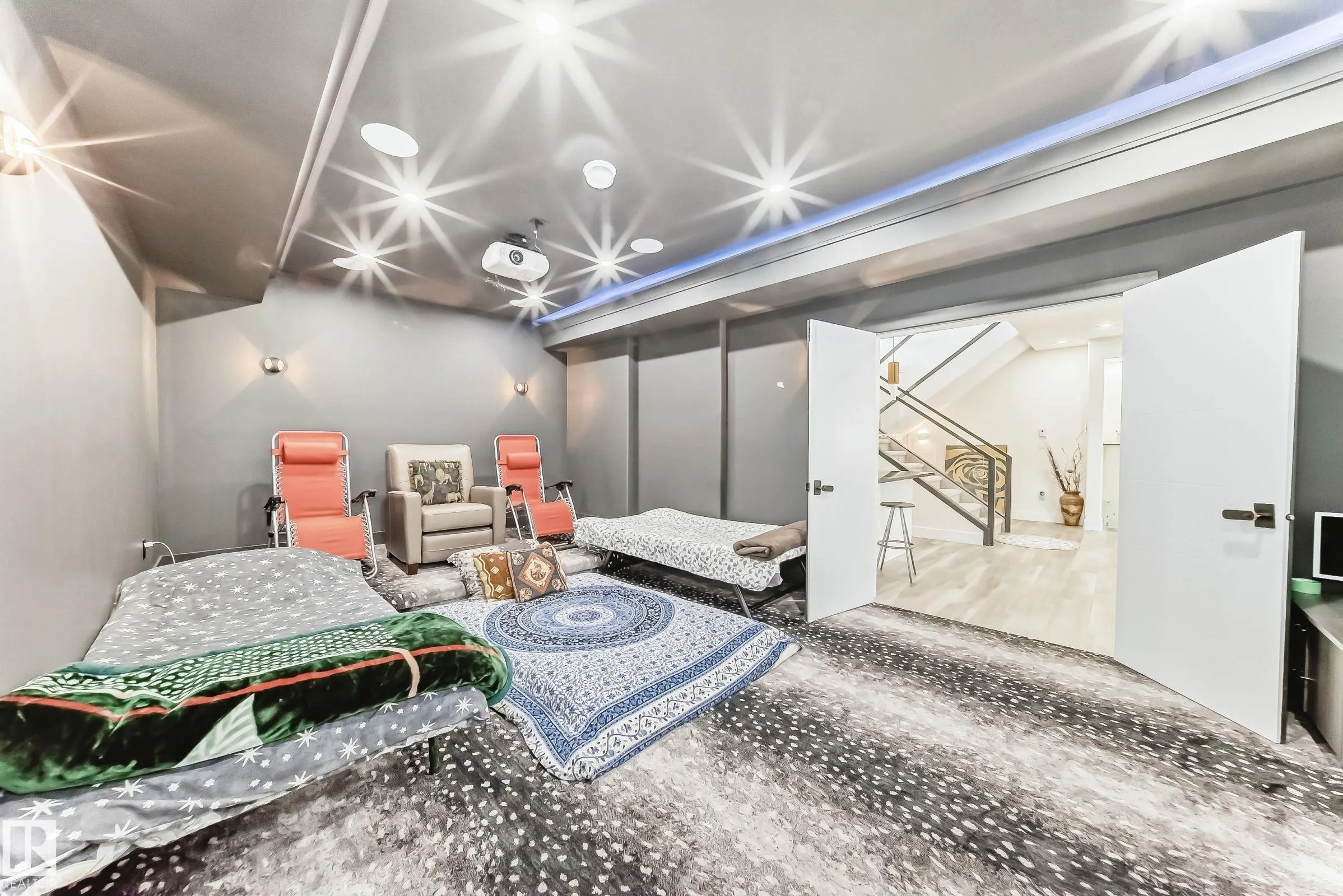 53213 RGE ROAD 261 A