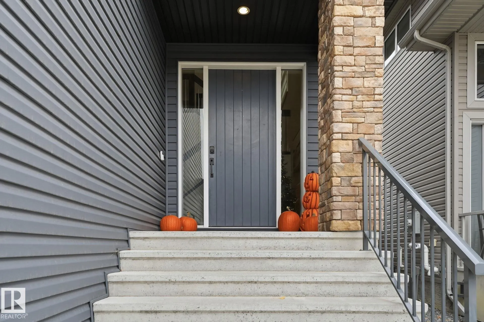 496 MCALLISTER Place