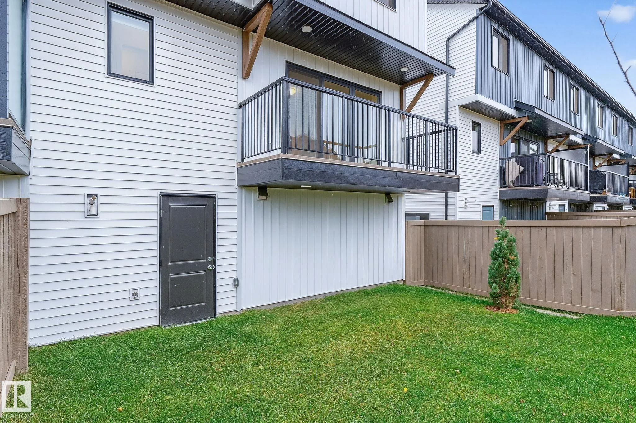 1025 SECORD PROMENADE Promenade